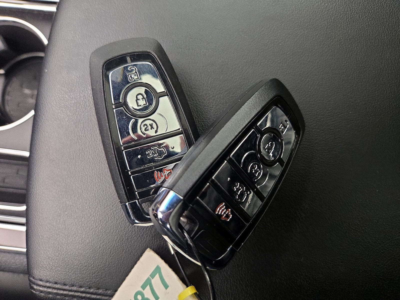 2020 Lincoln Continental Reserve - Photo 26