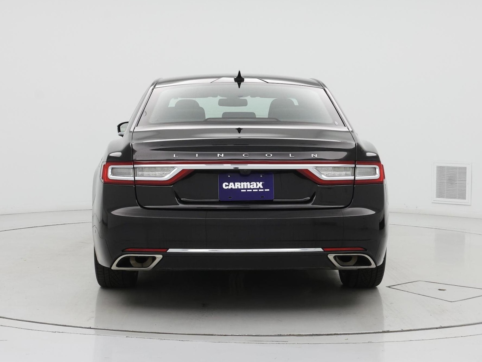 2020 Lincoln Continental Reserve - Photo 7