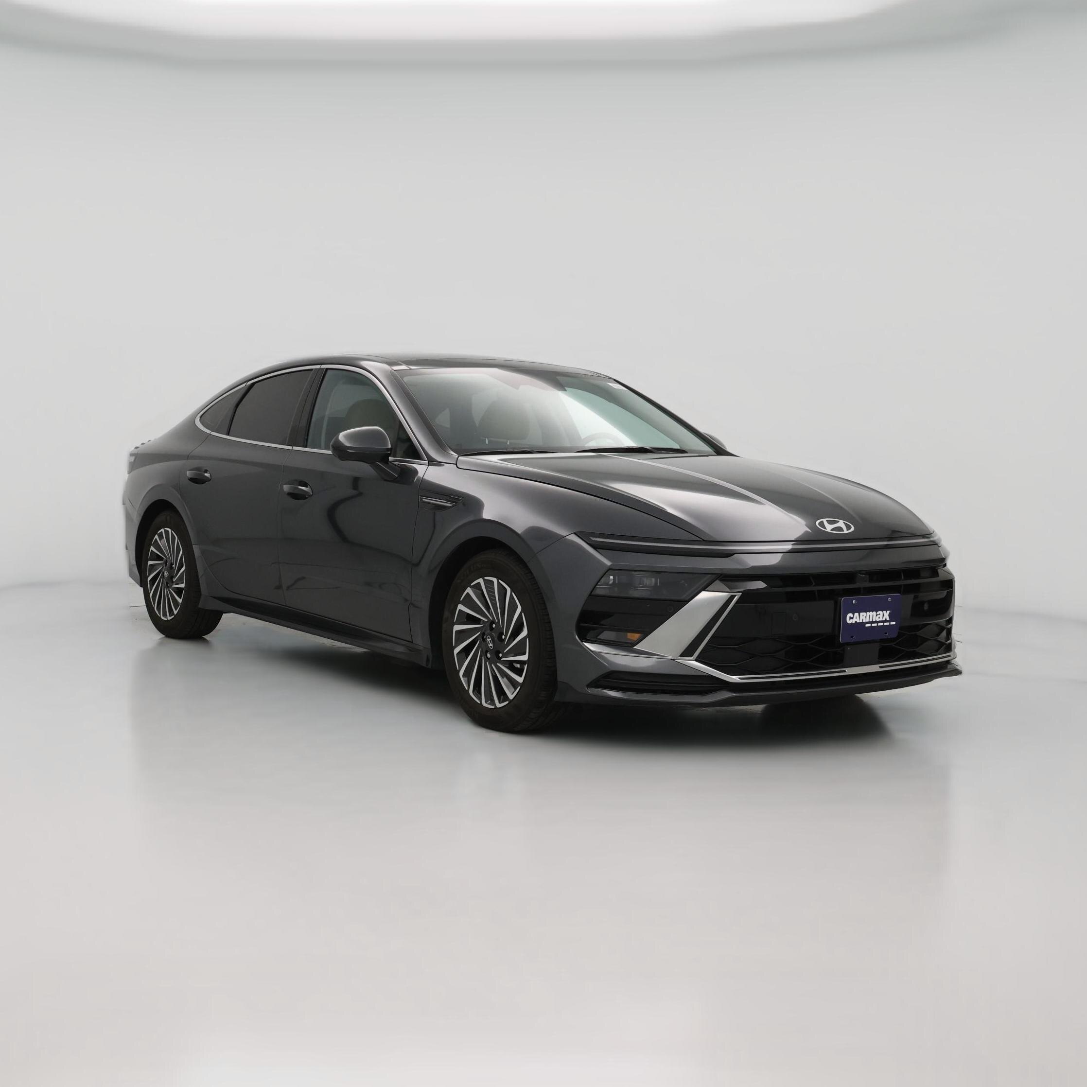 Thumbnail: 2024 Hyundai Sonata - 1