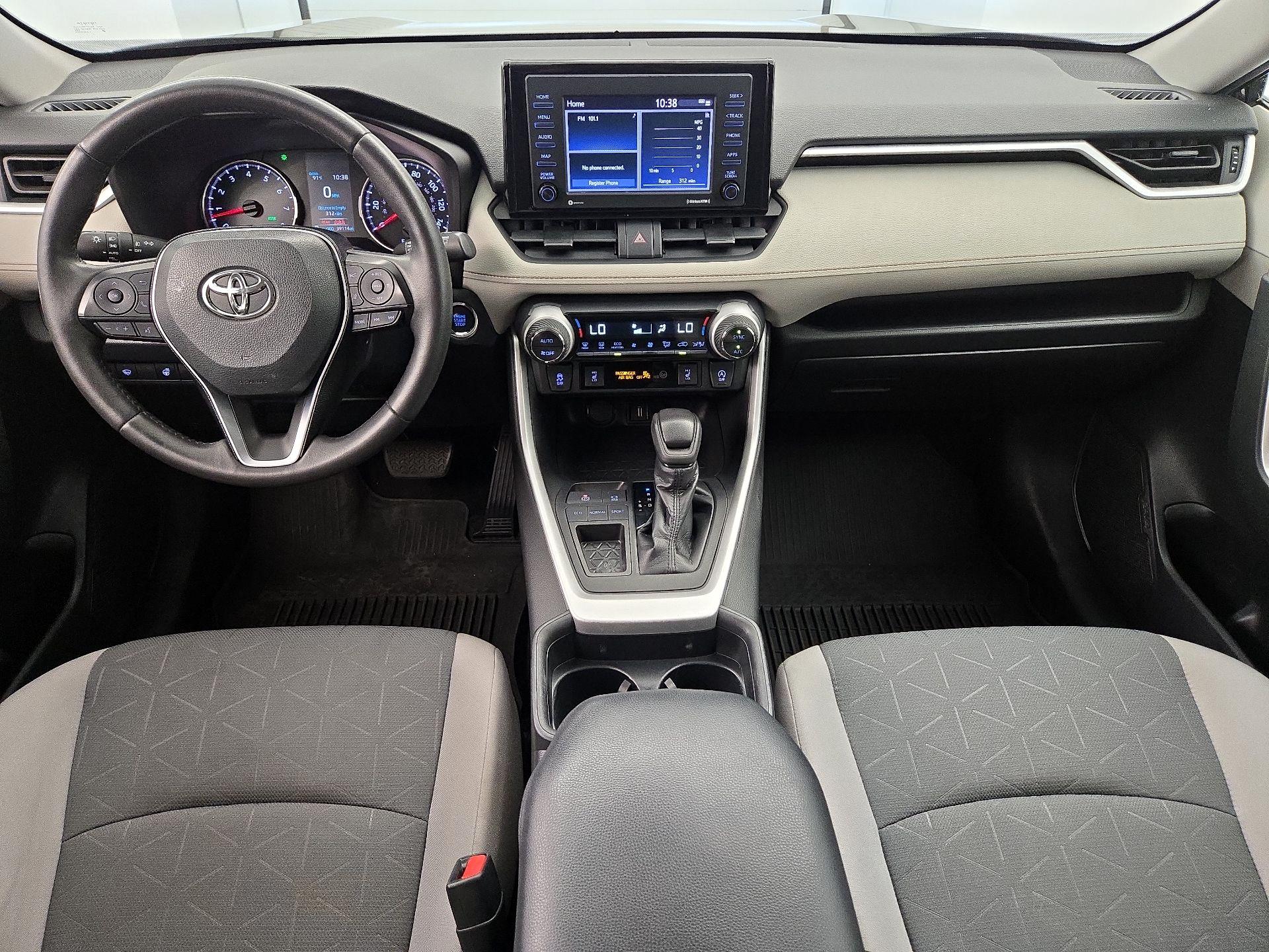 Thumbnail: 2020 Toyota RAV4 - 9