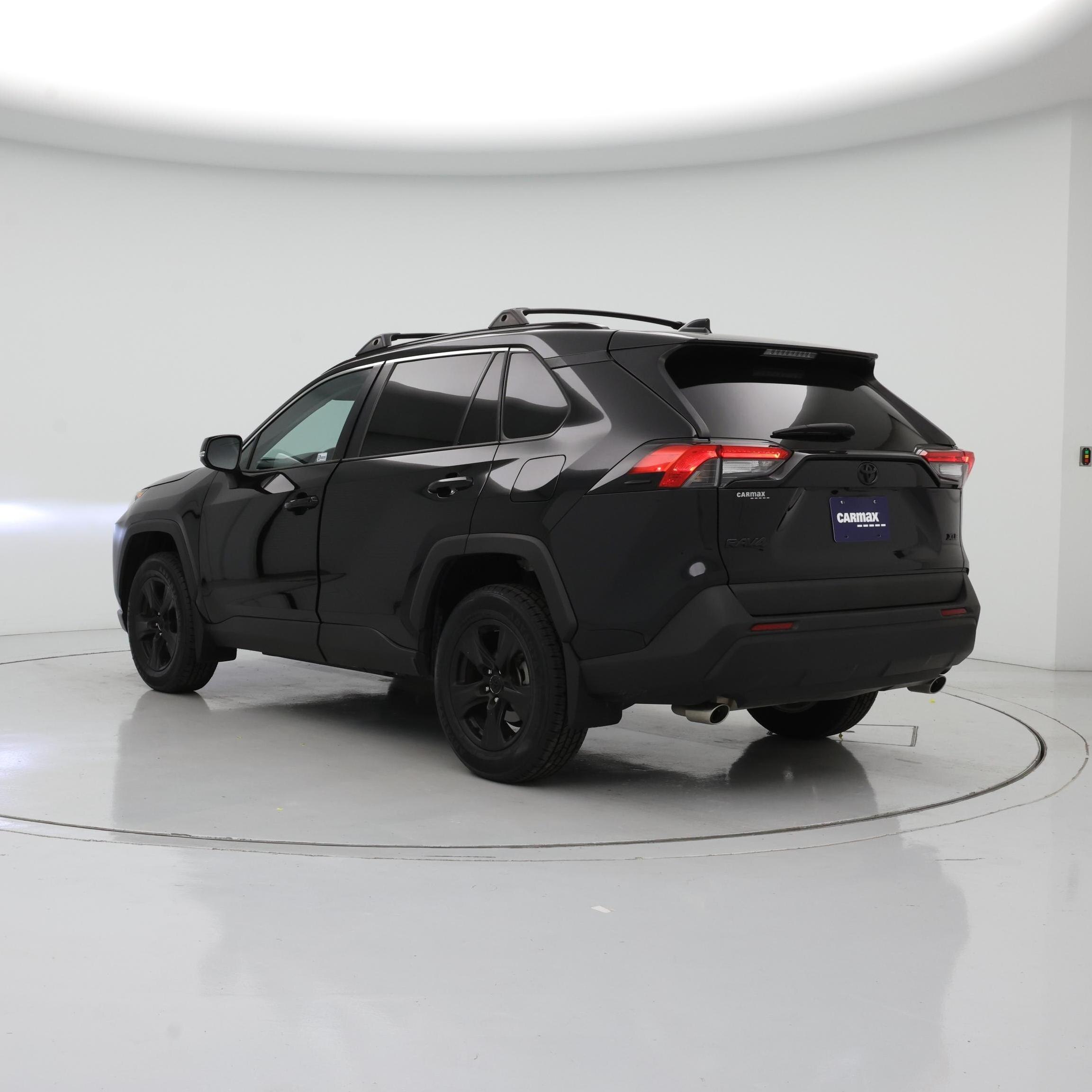 Thumbnail: 2020 Toyota RAV4 - 2