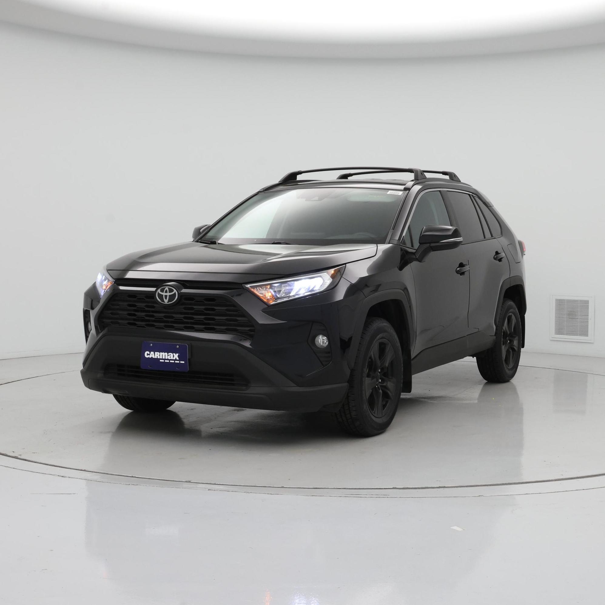 Thumbnail: 2020 Toyota RAV4 - 4