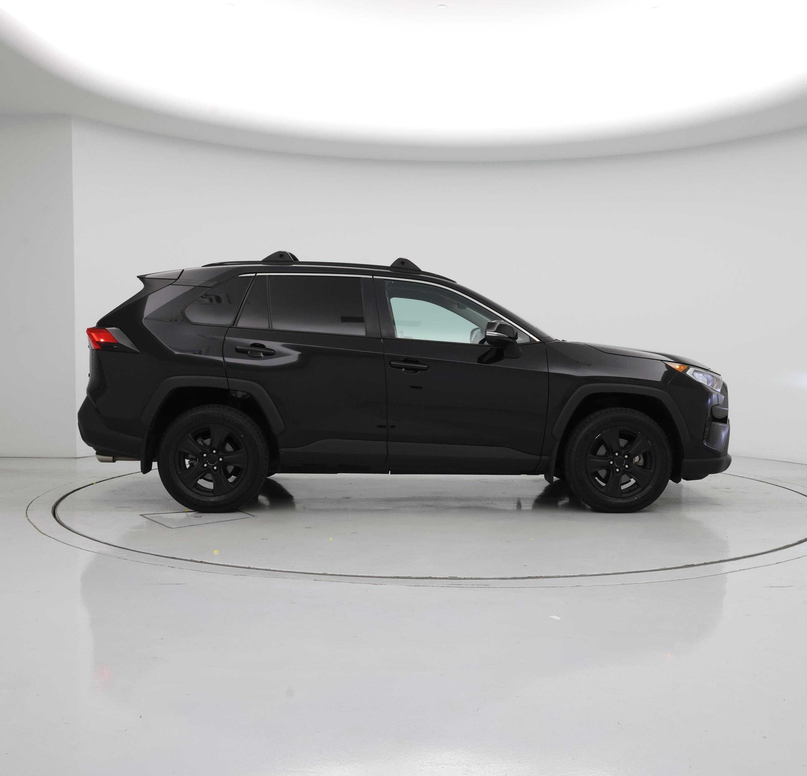 Thumbnail: 2020 Toyota RAV4 - 7