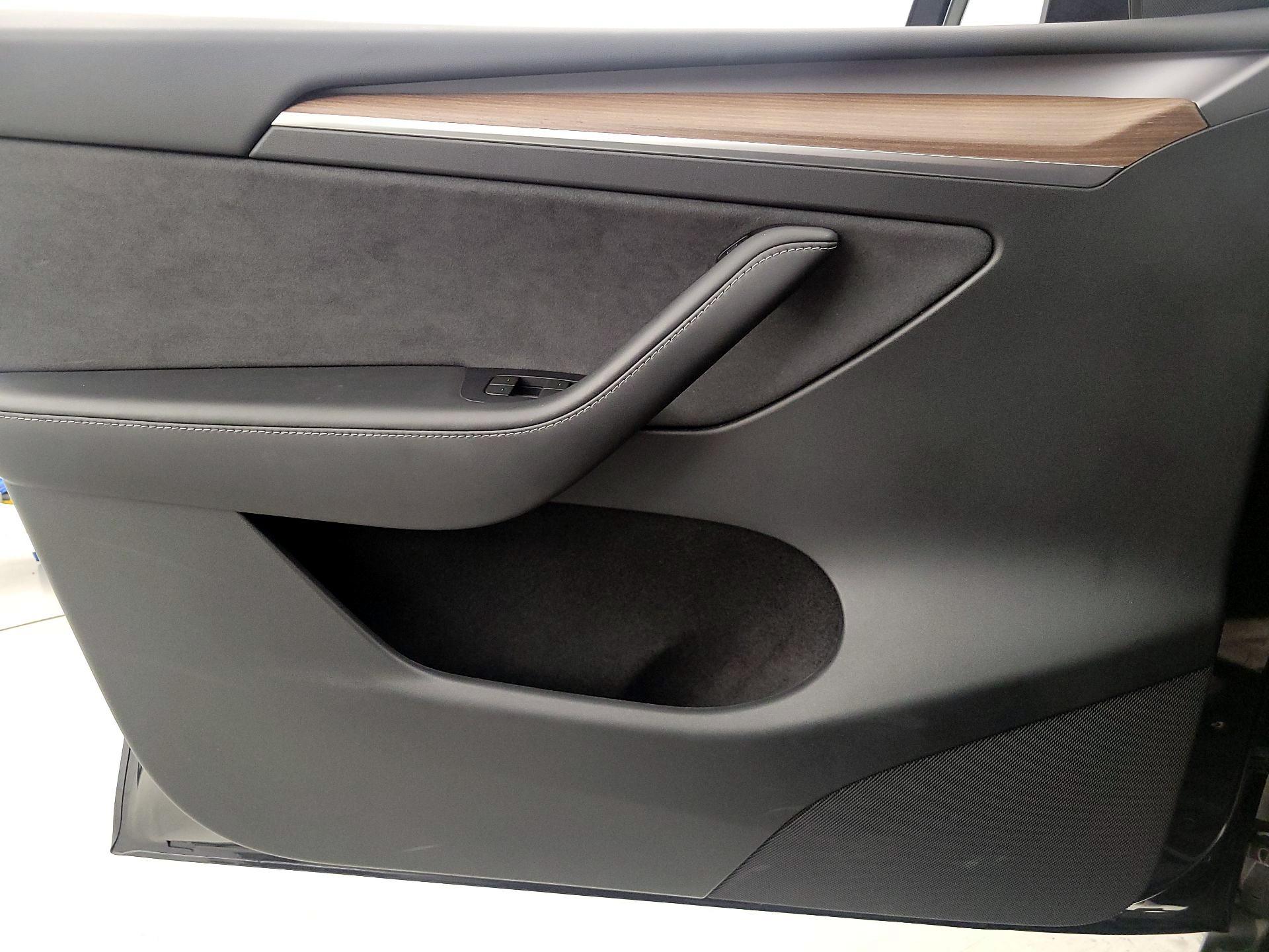 Thumbnail: 2024 Tesla Model Y - 12