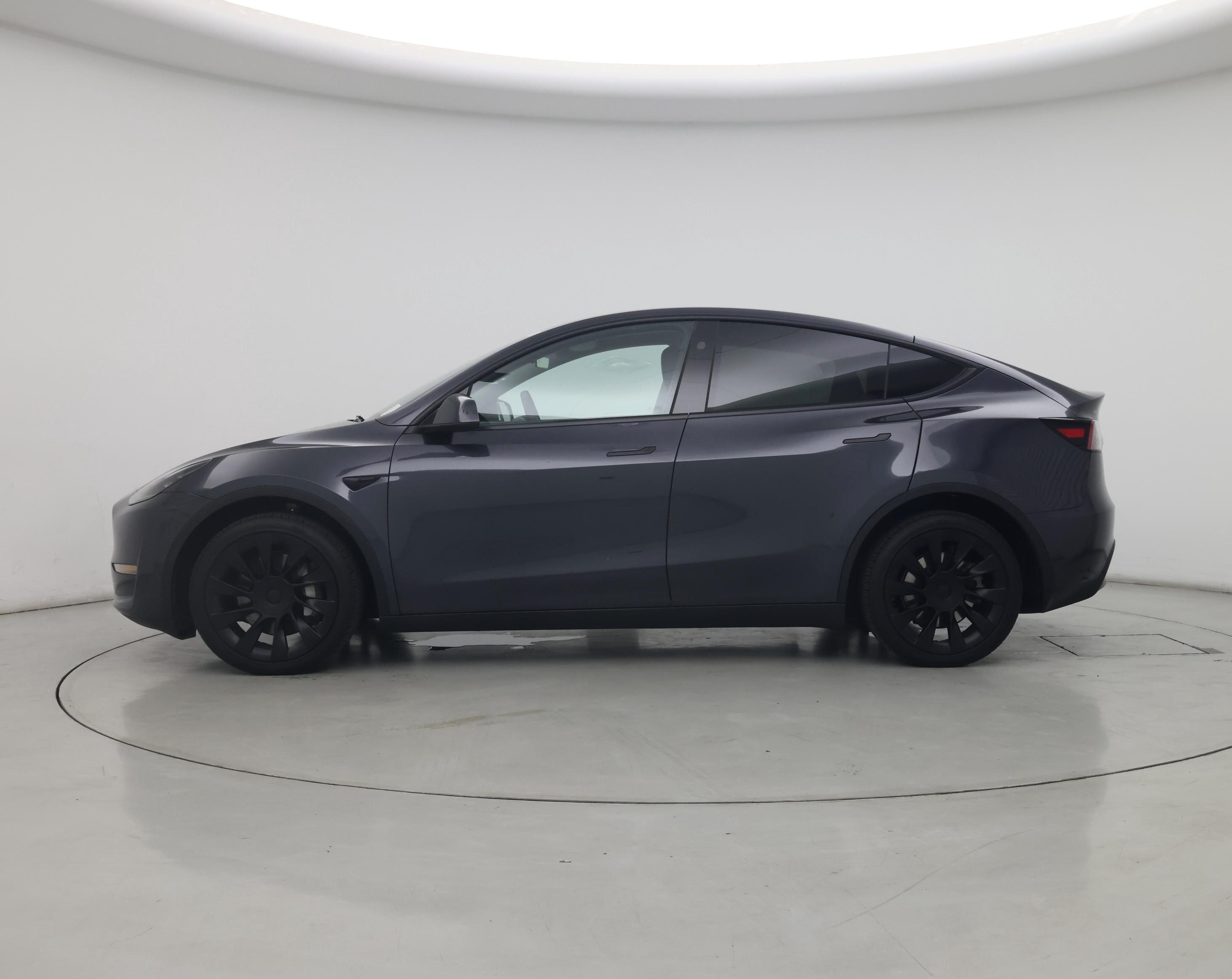 Thumbnail: 2024 Tesla Model Y - 3