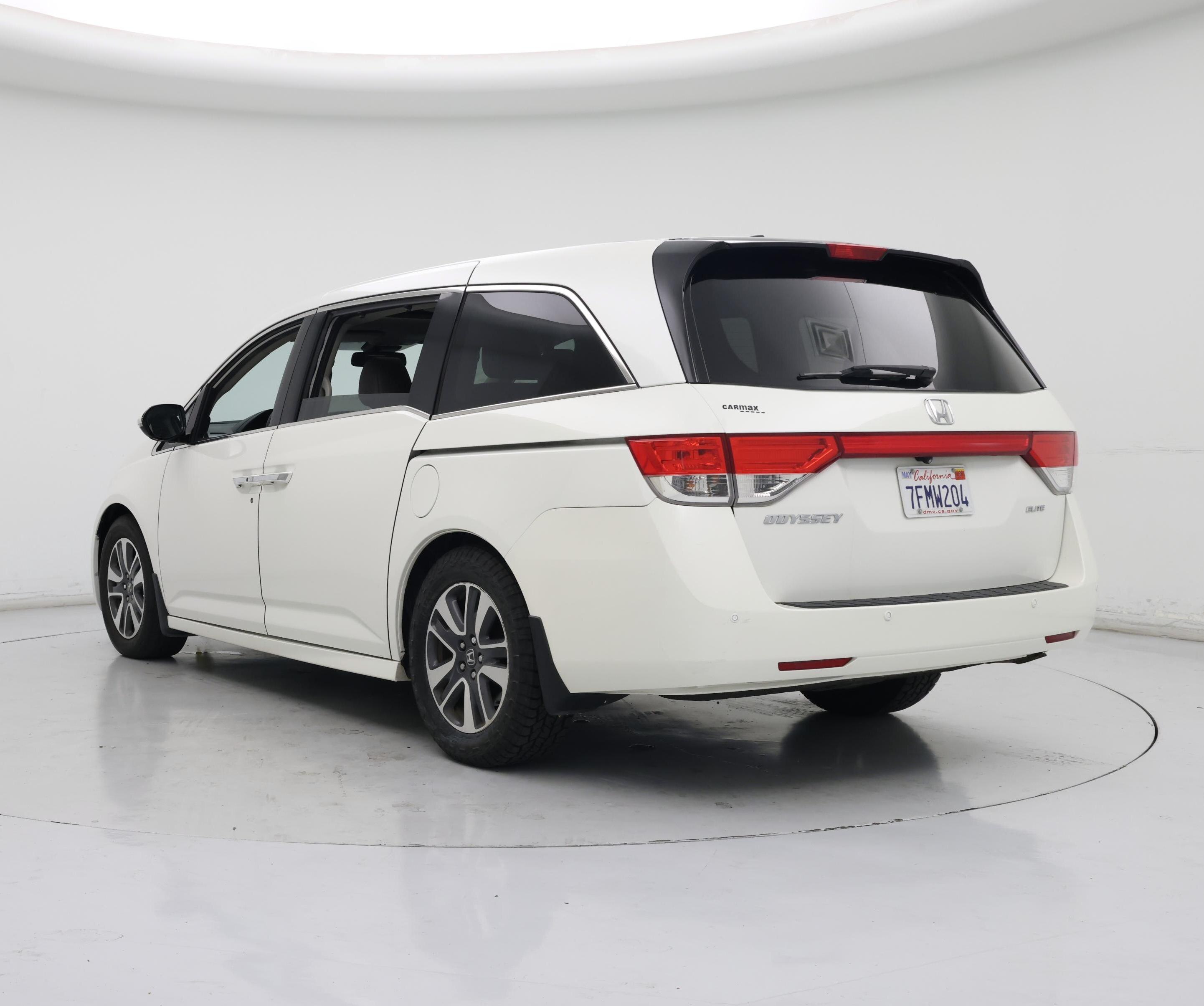 Thumbnail: 2014 Honda Odyssey - 2