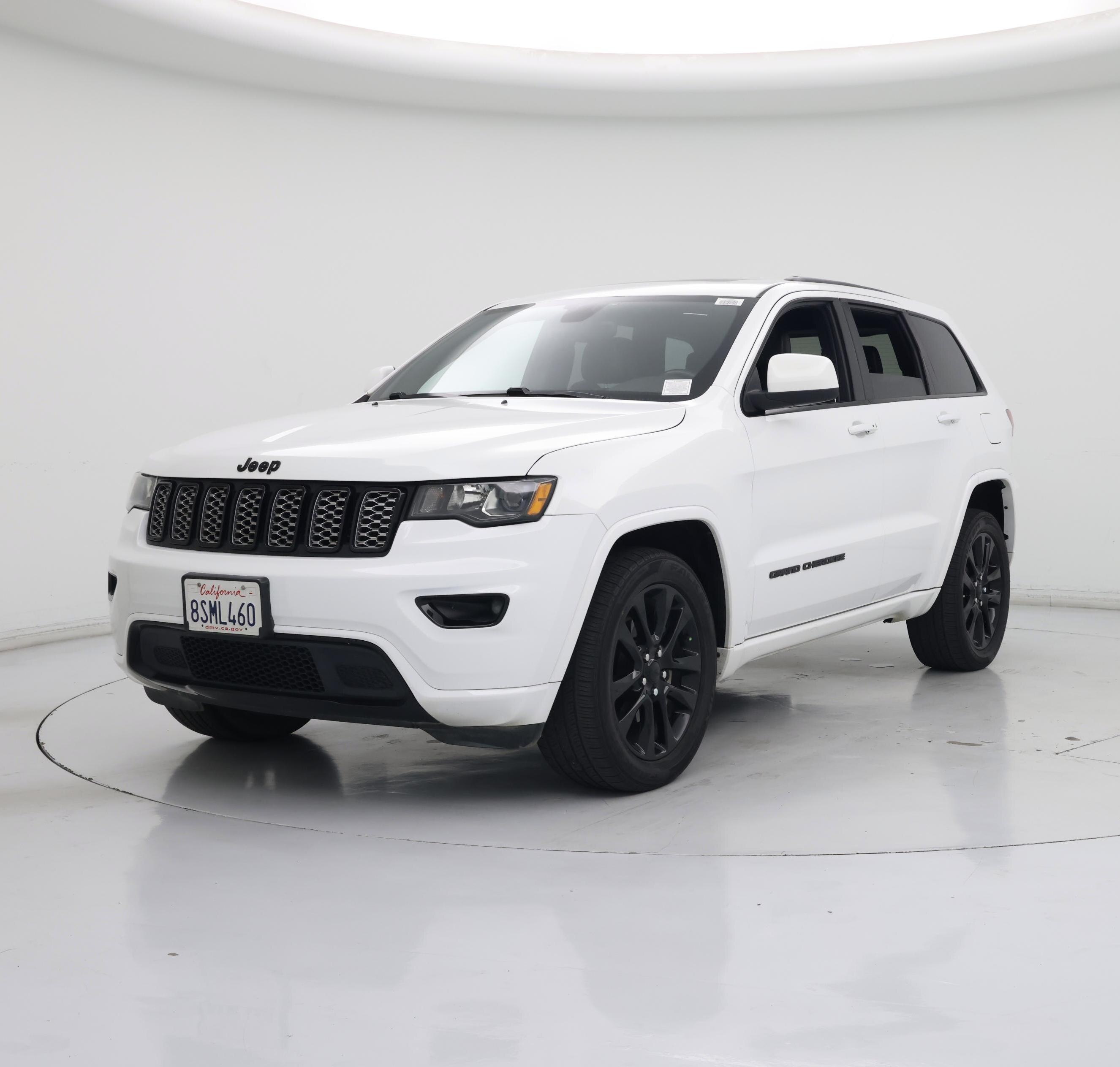 Thumbnail: 2017 Jeep Grand Cherokee - 4