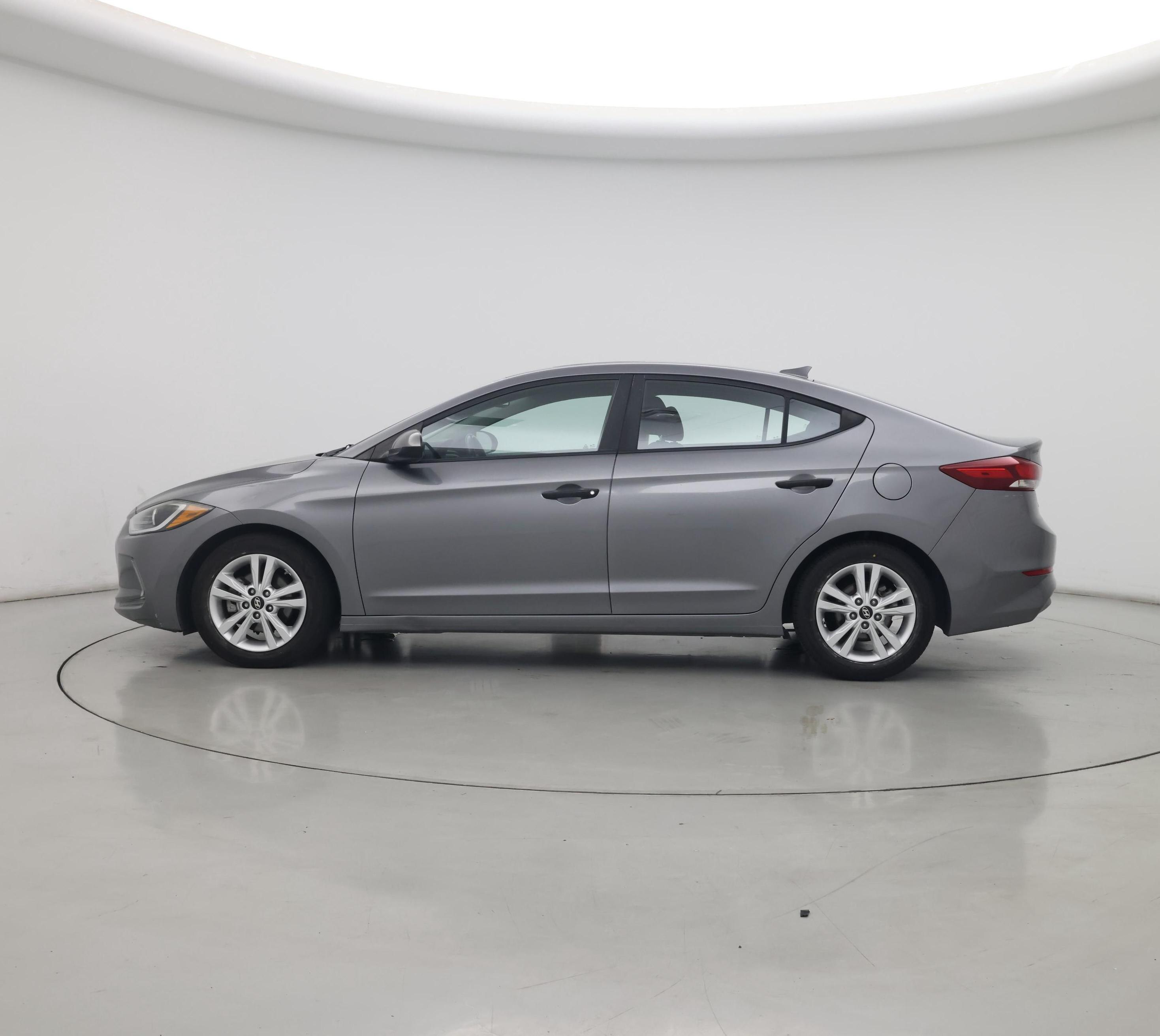 Thumbnail: 2018 Hyundai Elantra - 3