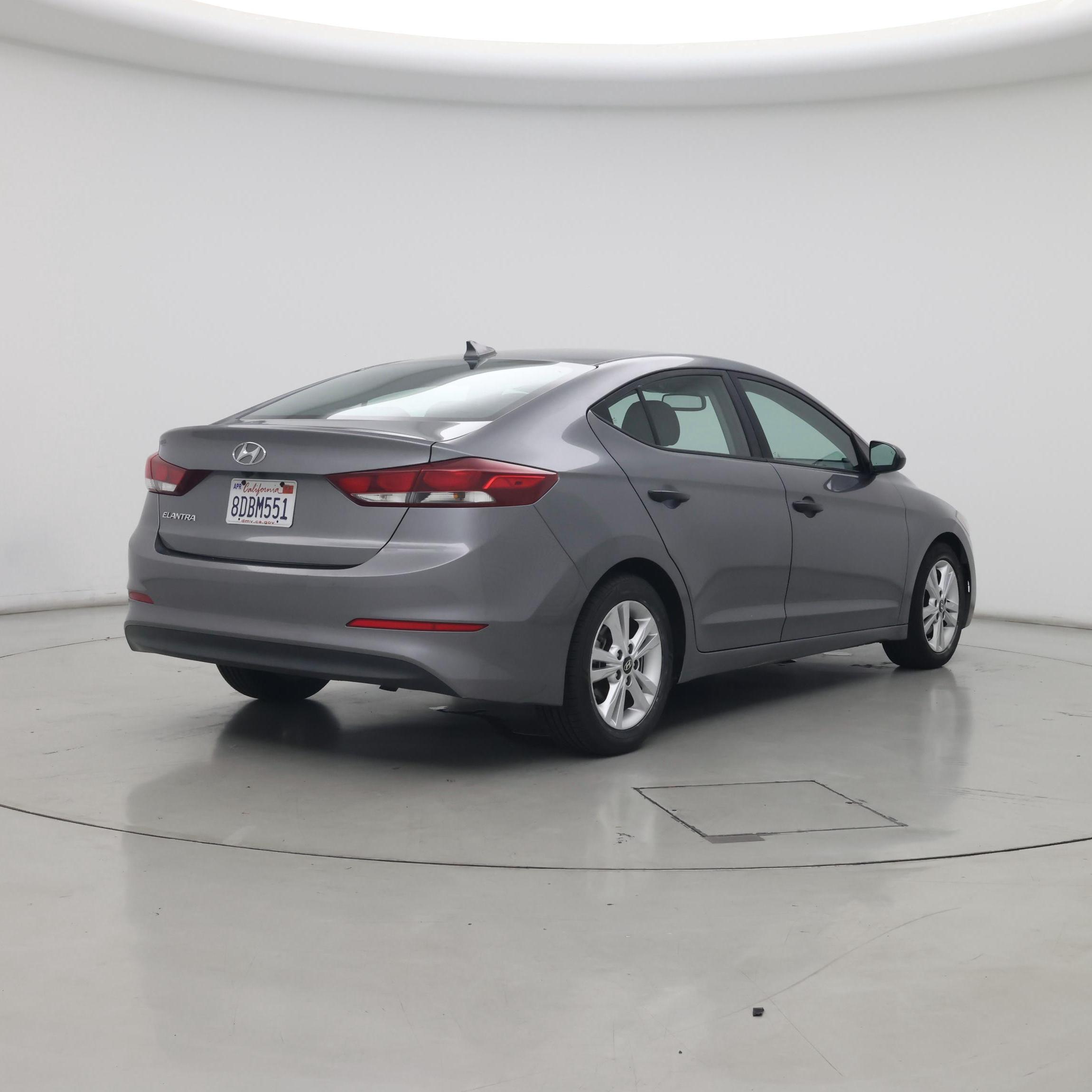 Thumbnail: 2018 Hyundai Elantra - 8