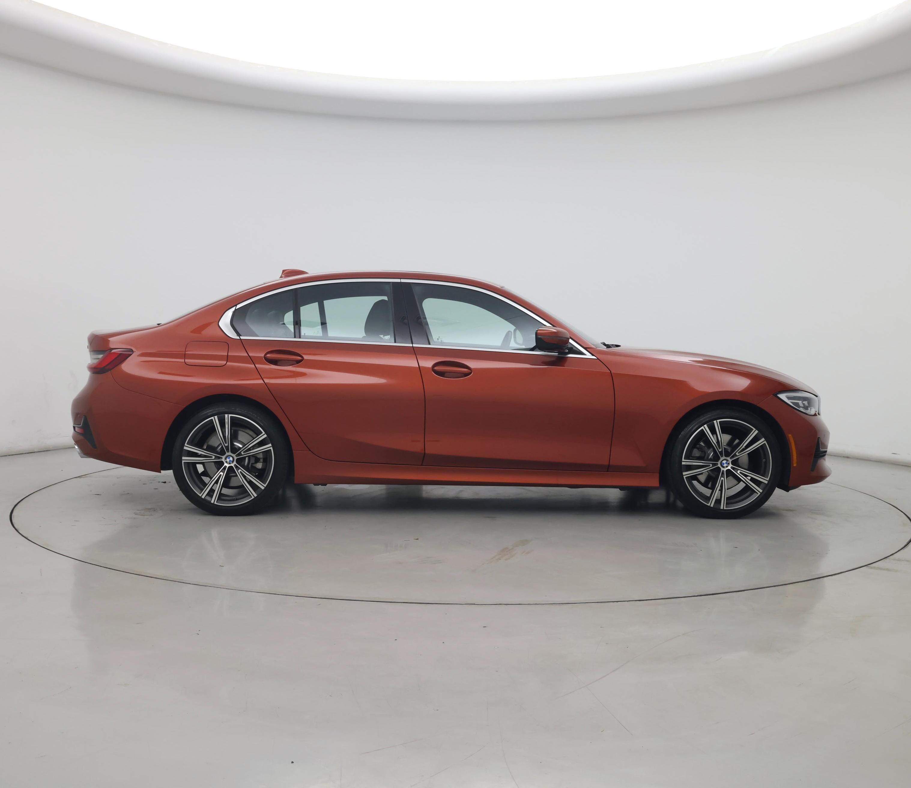 Thumbnail: 2022 BMW 3 Series - 7