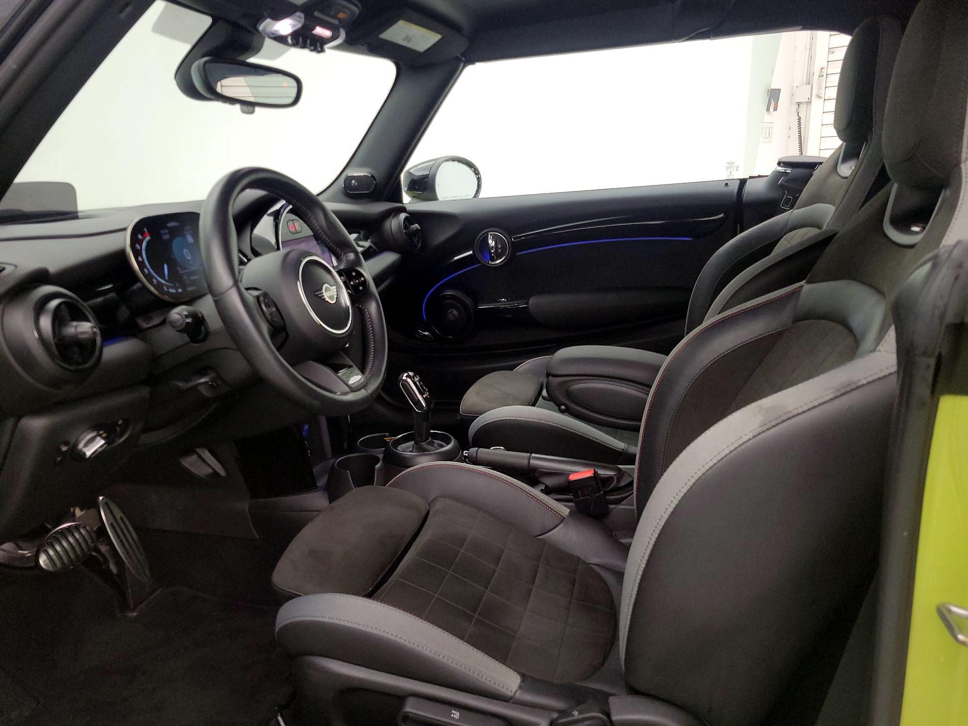 Thumbnail: 2022 MINI Cooper - 11