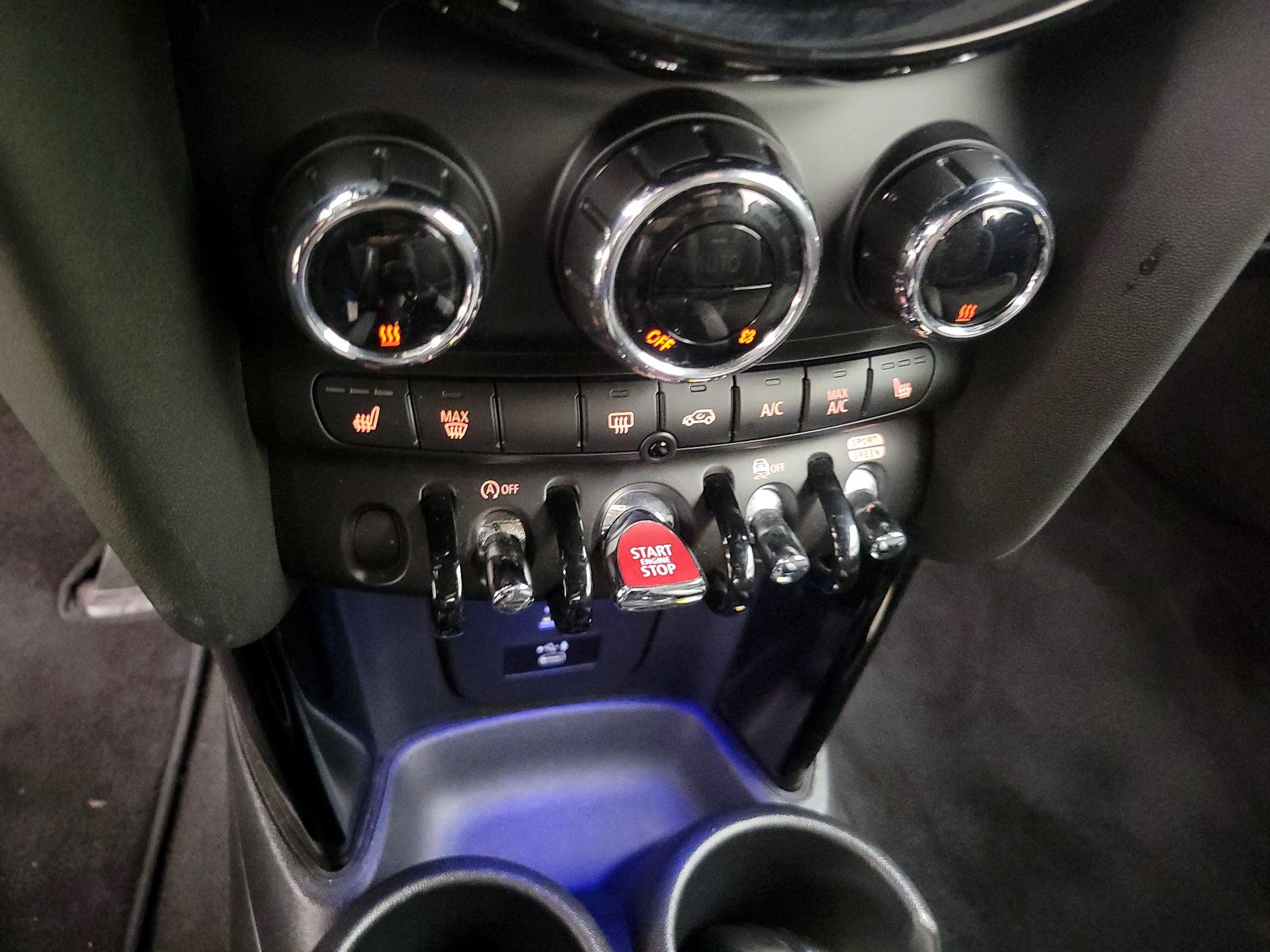 Thumbnail: 2022 MINI Cooper - 17