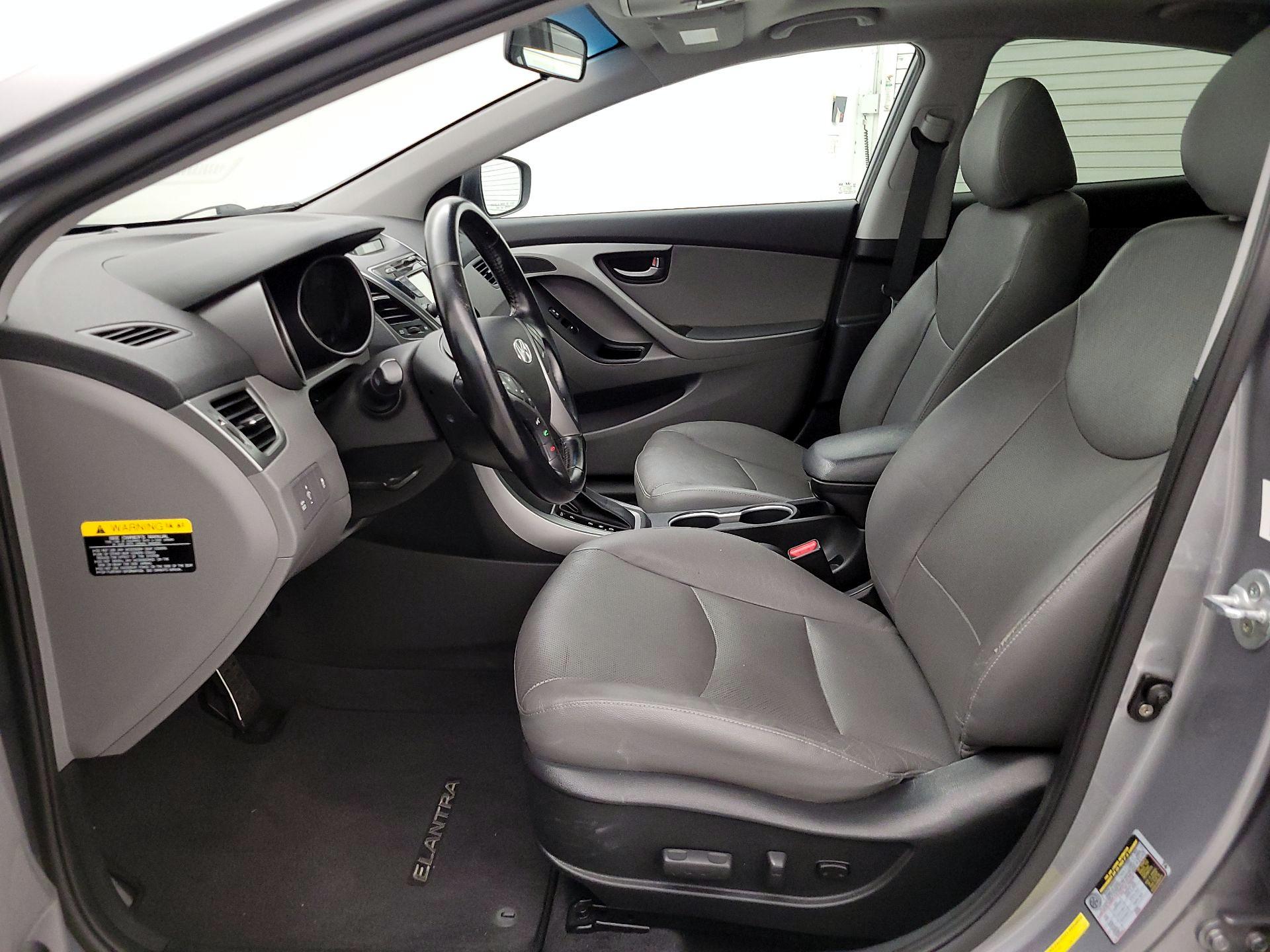 Thumbnail: 2015 Hyundai Elantra - 11