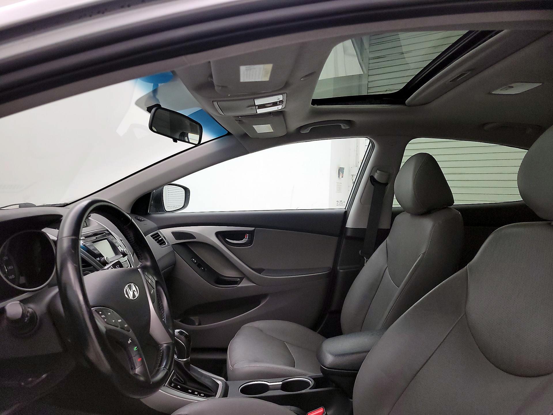 Thumbnail: 2015 Hyundai Elantra - 19