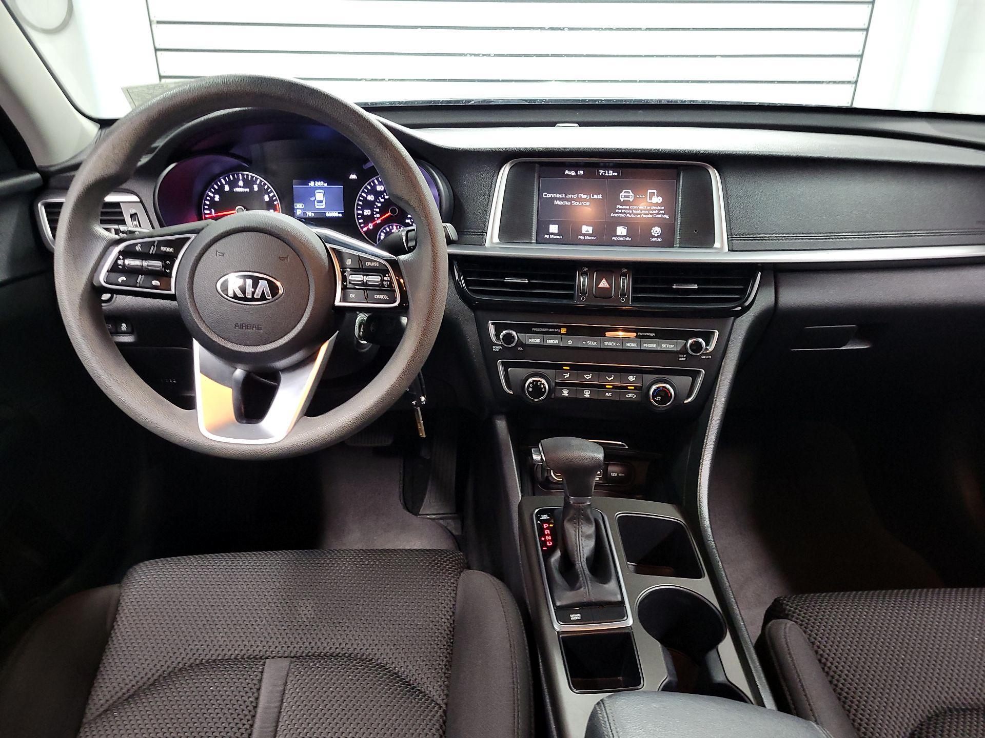 Thumbnail: 2020 Kia Optima - 9