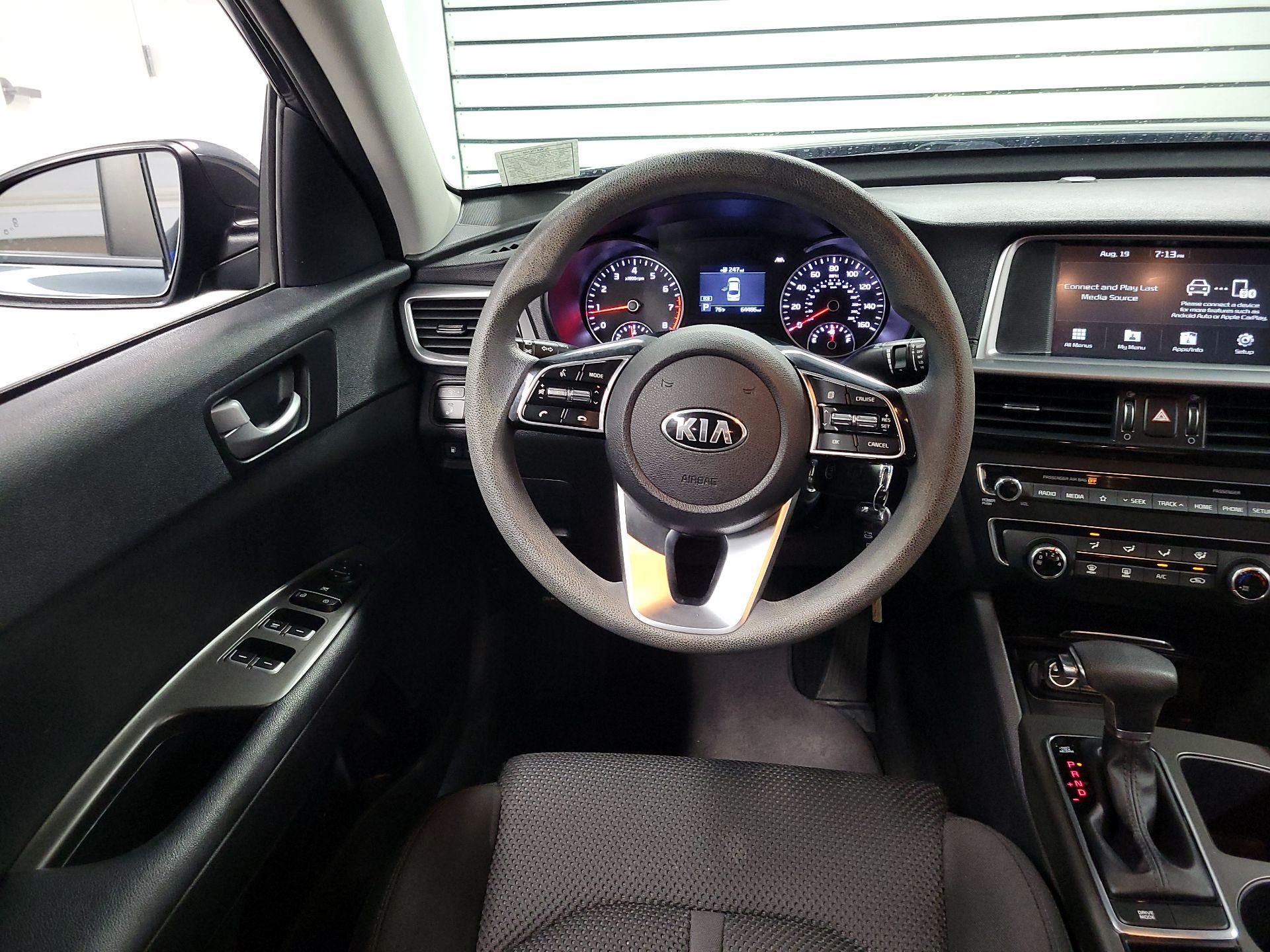 Thumbnail: 2020 Kia Optima - 10