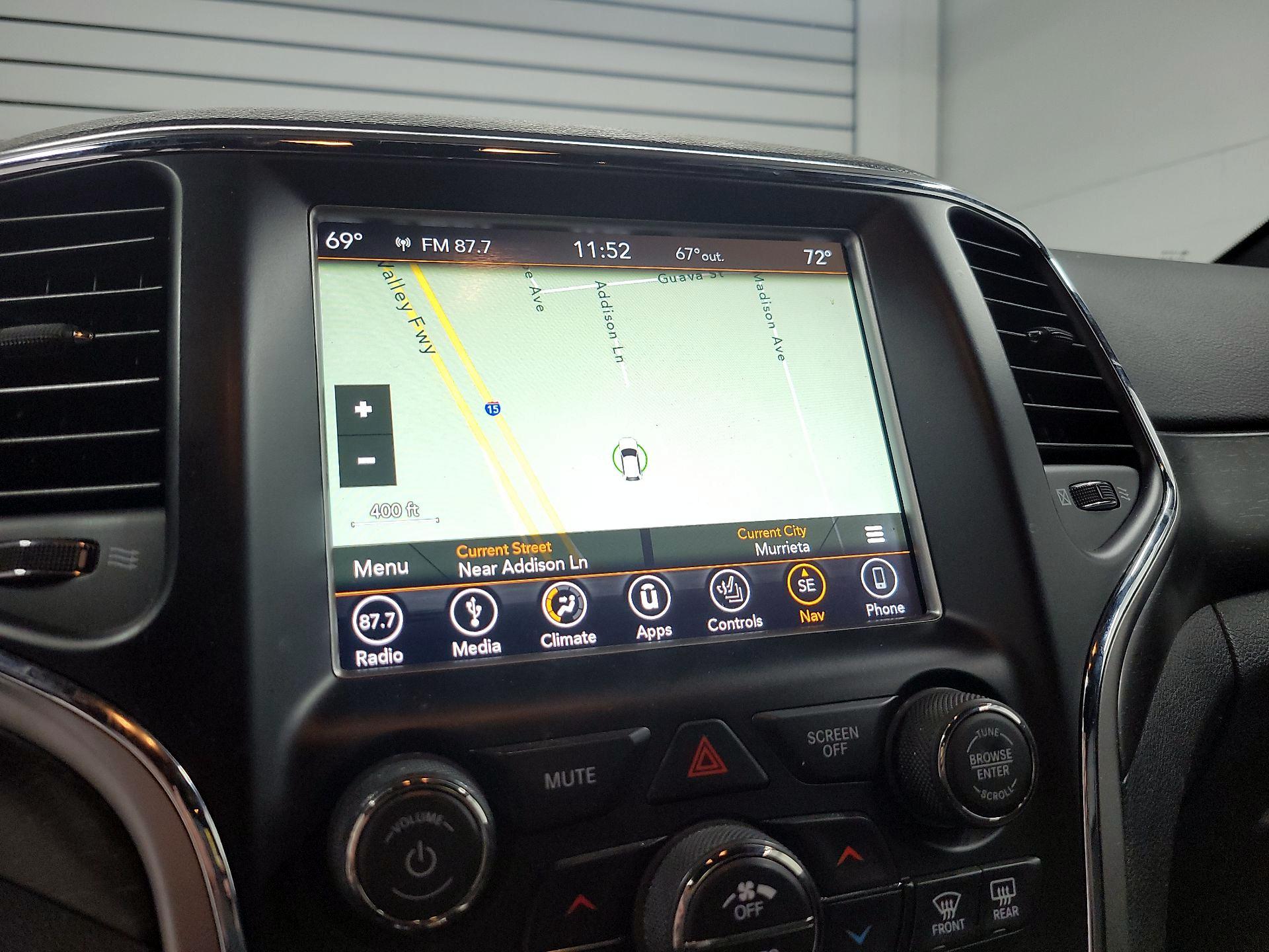 Thumbnail: 2018 Jeep Grand Cherokee - 14