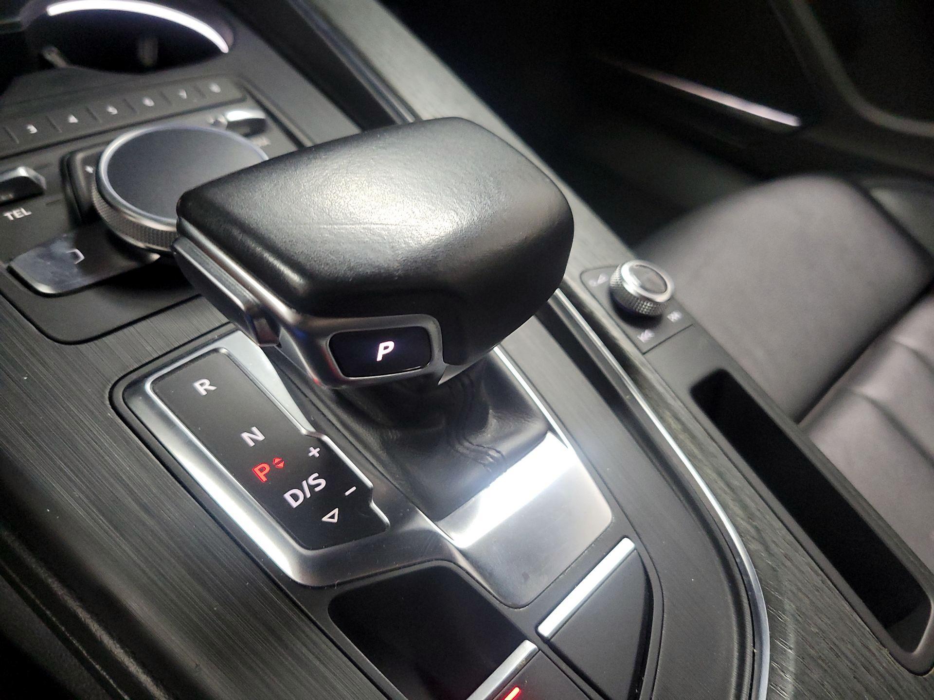 Thumbnail: 2017 Audi A4 - 16