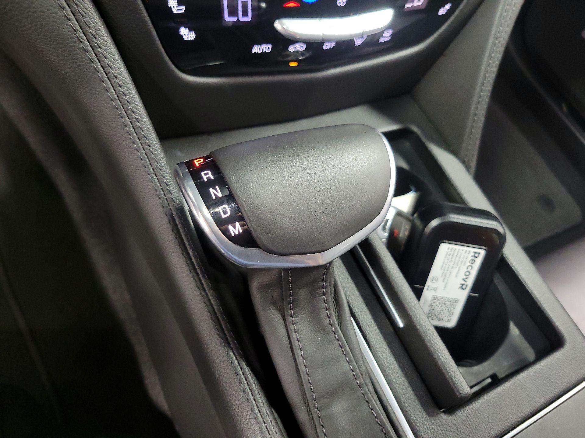 Thumbnail: 2016 Cadillac CT6 - 15
