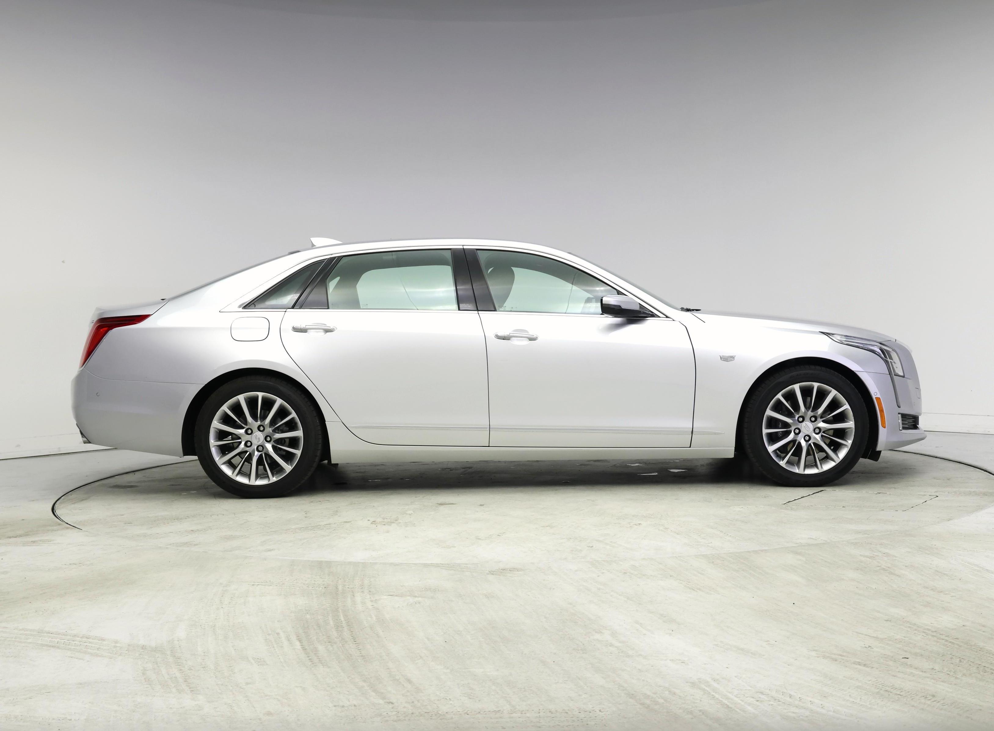 Thumbnail: 2016 Cadillac CT6 - 7