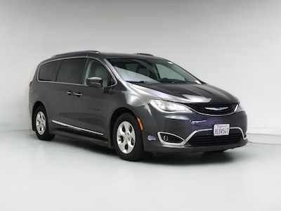 Gray 2018 Chrysler Pacifica Hybrid Touring L