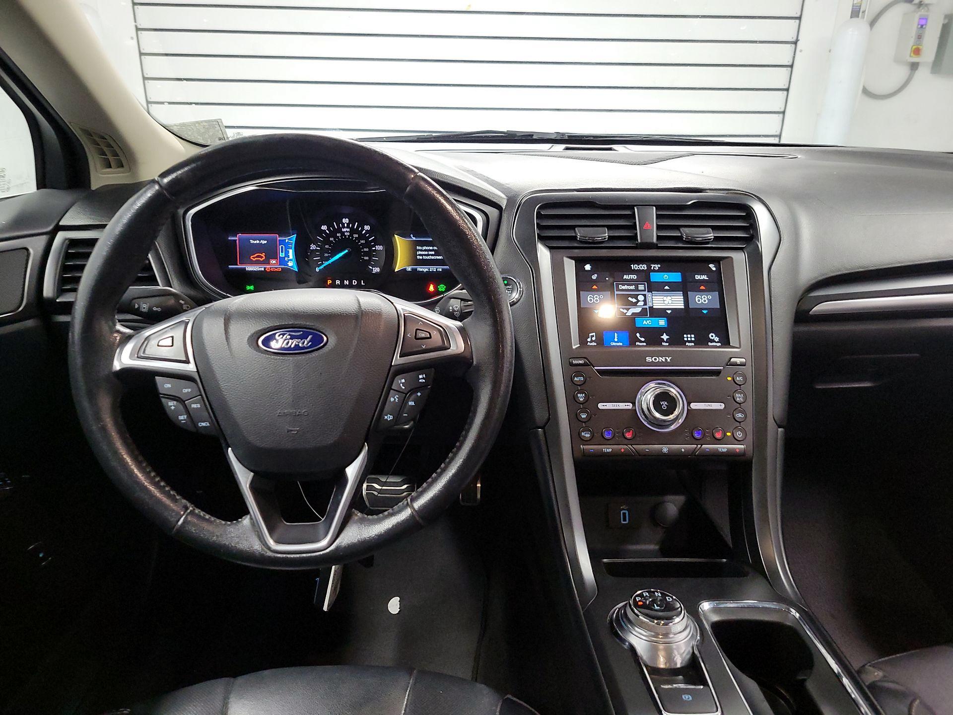 Thumbnail: 2017 Ford Fusion - 9