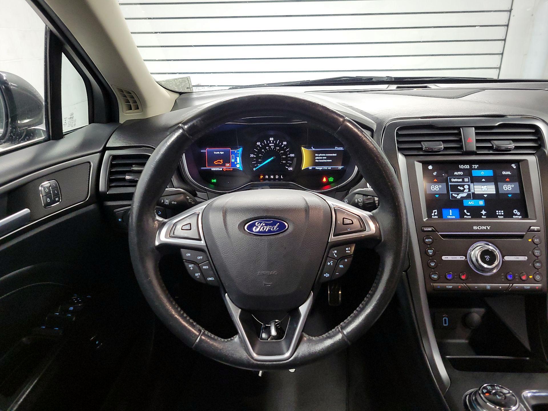 Thumbnail: 2017 Ford Fusion - 10