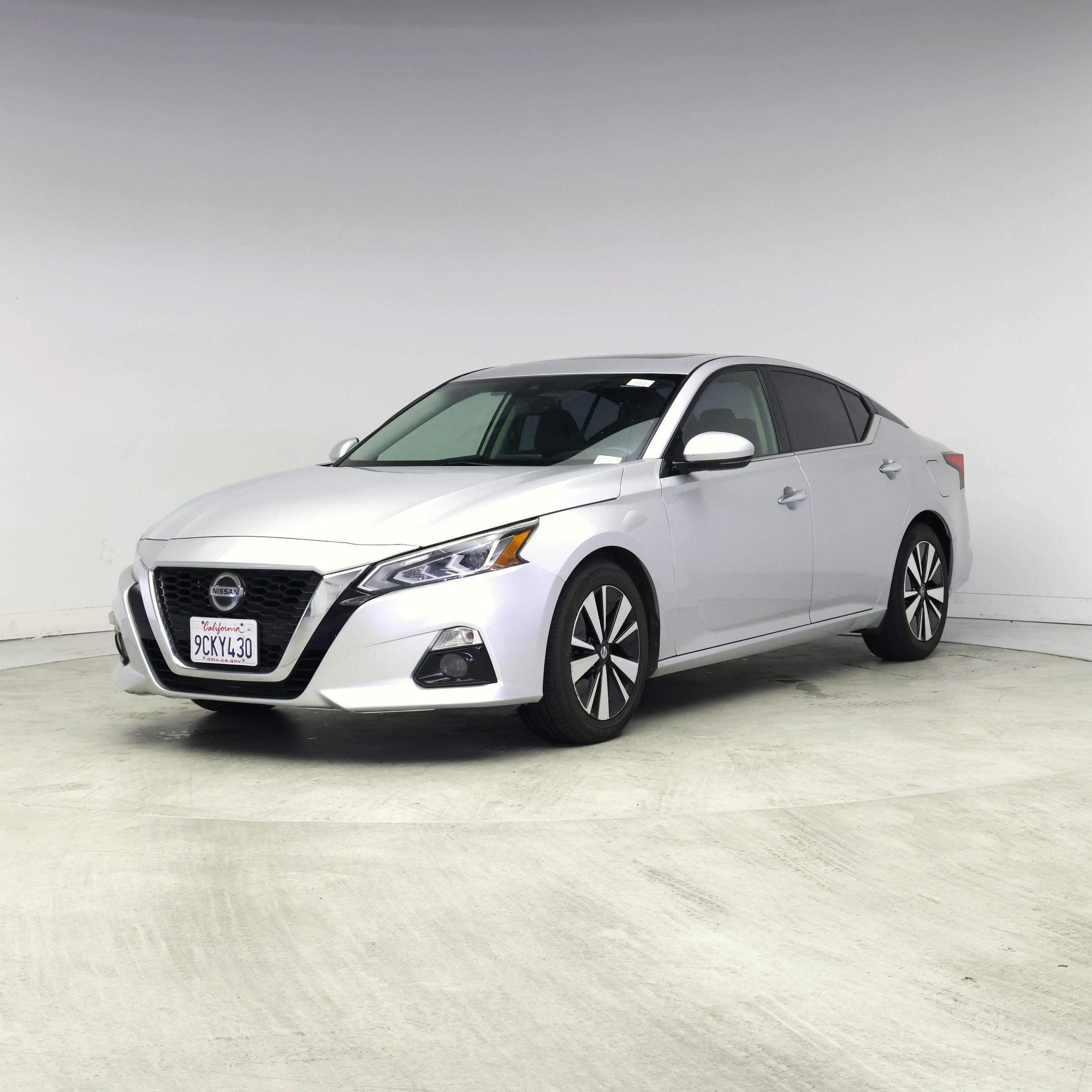 Thumbnail: 2019 Nissan Altima - 4