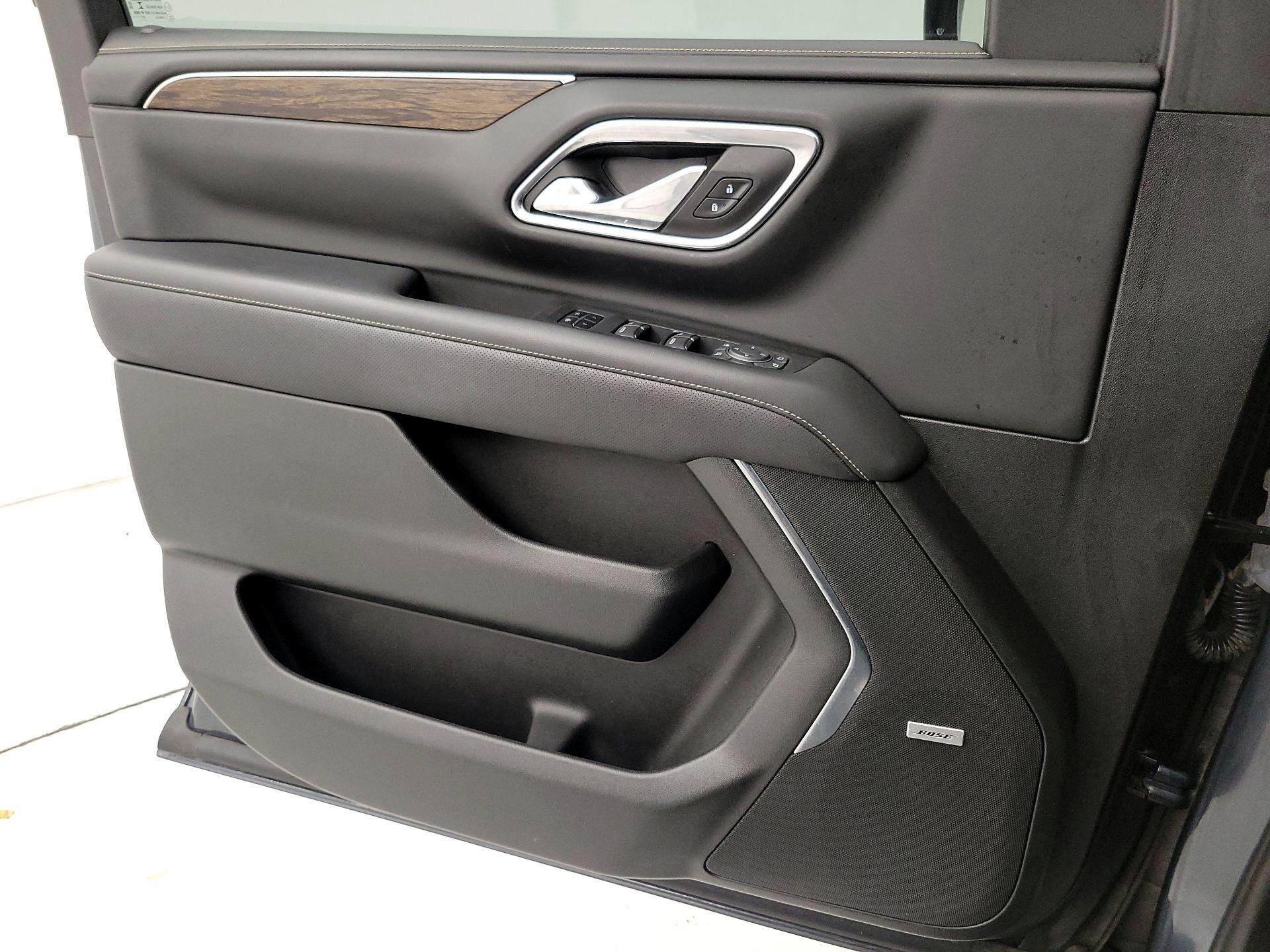 Thumbnail: 2021 Chevrolet Suburban - 12