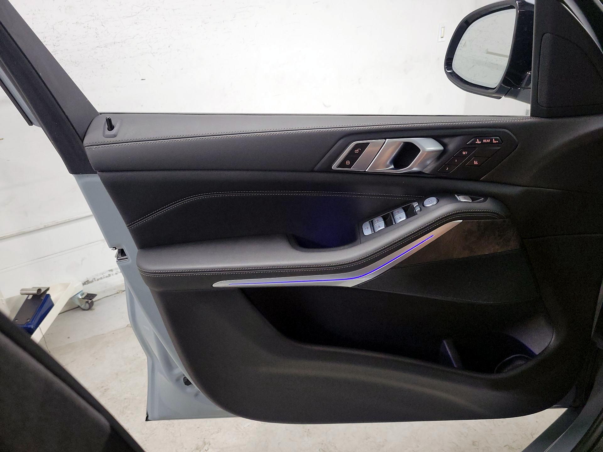 Thumbnail: 2024 BMW X7 - 12