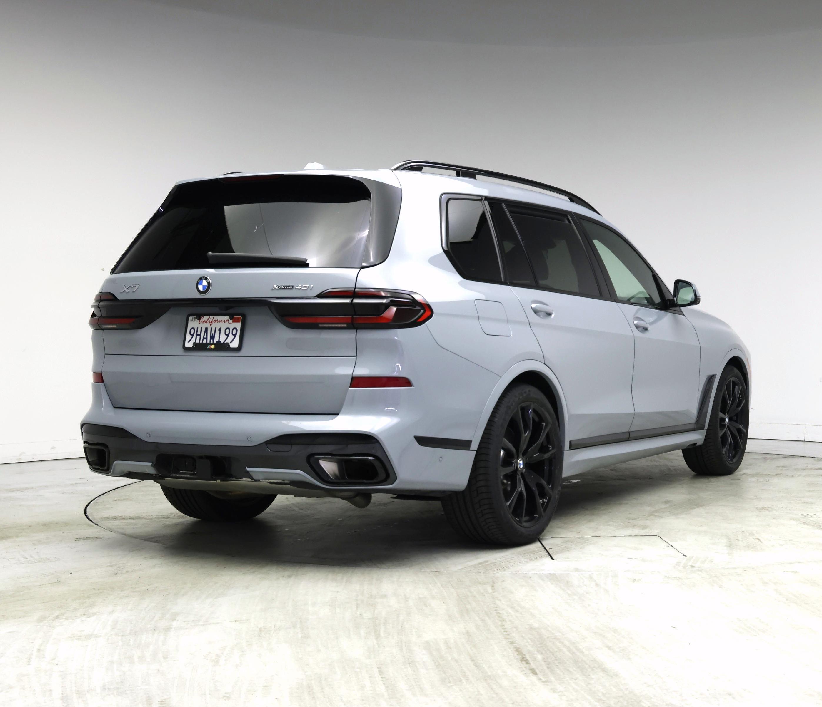 Thumbnail: 2024 BMW X7 - 8
