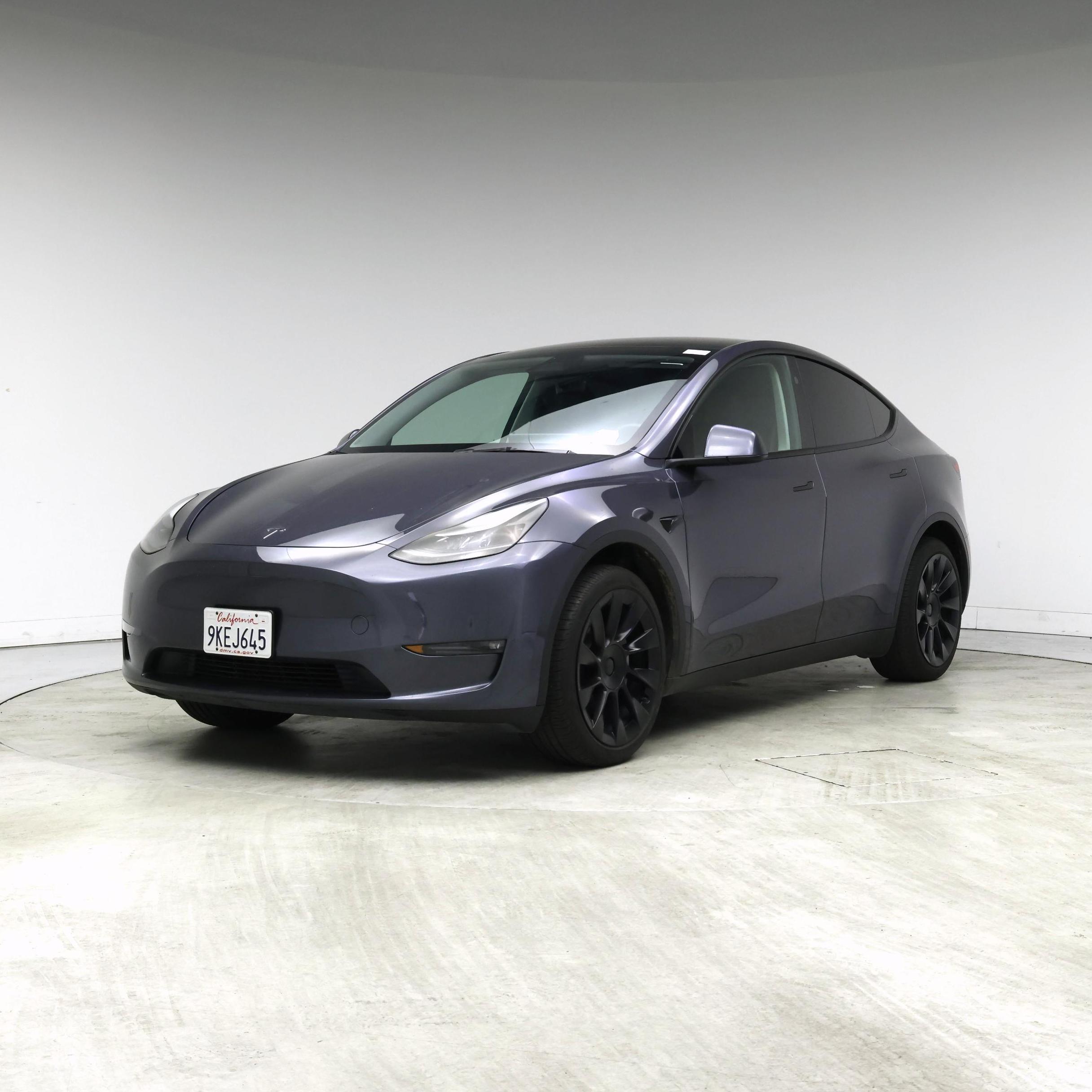 Thumbnail: 2023 Tesla Model Y - 4