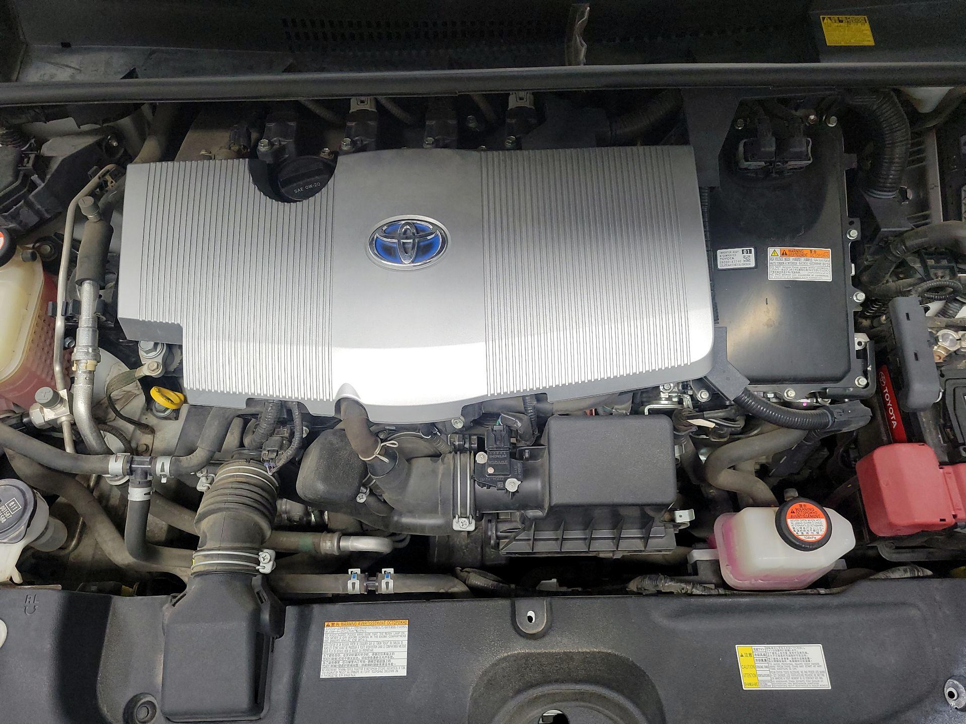 Thumbnail: 2016 Toyota Prius - 18