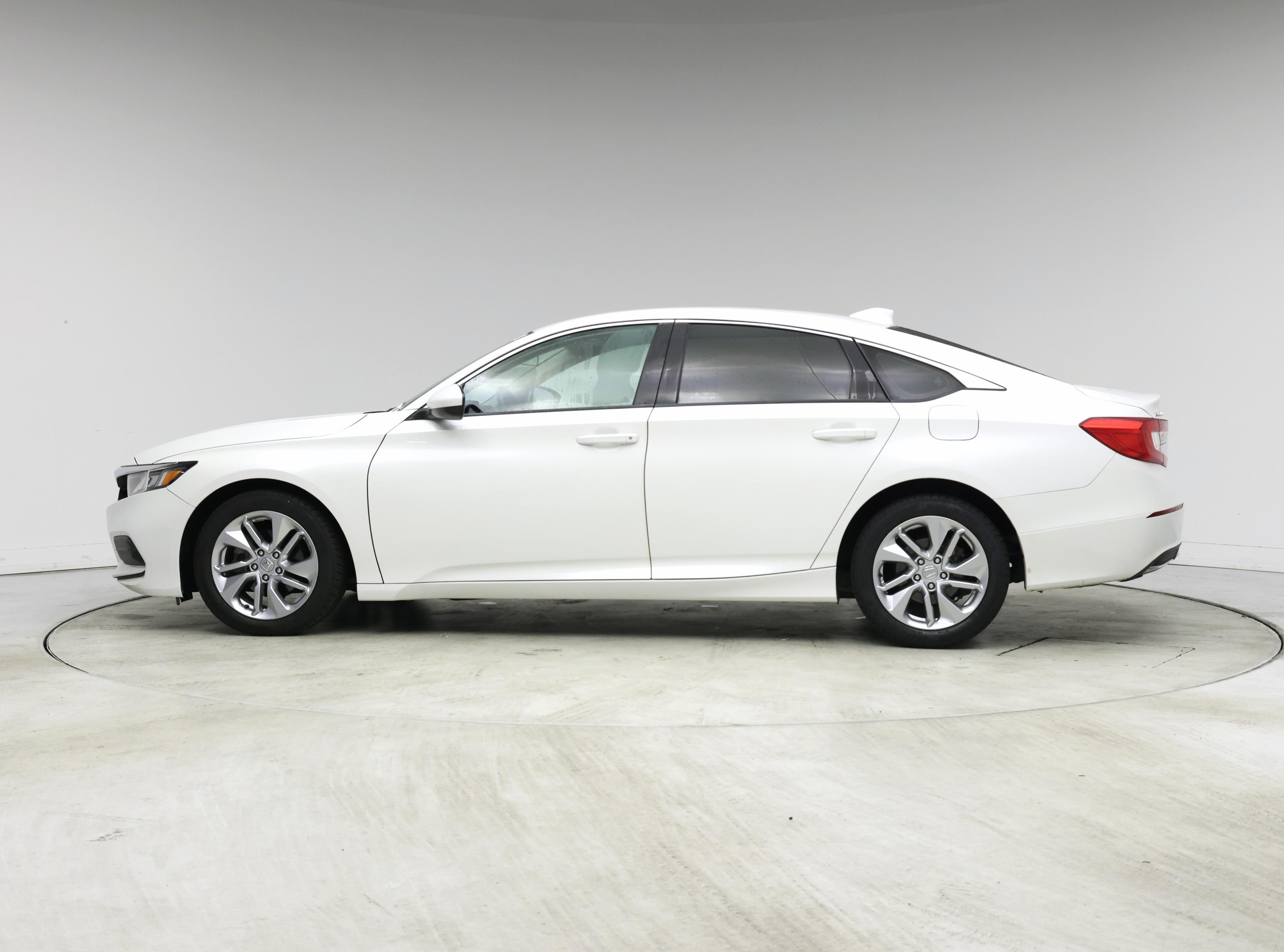 Thumbnail: 2018 Honda Accord - 3