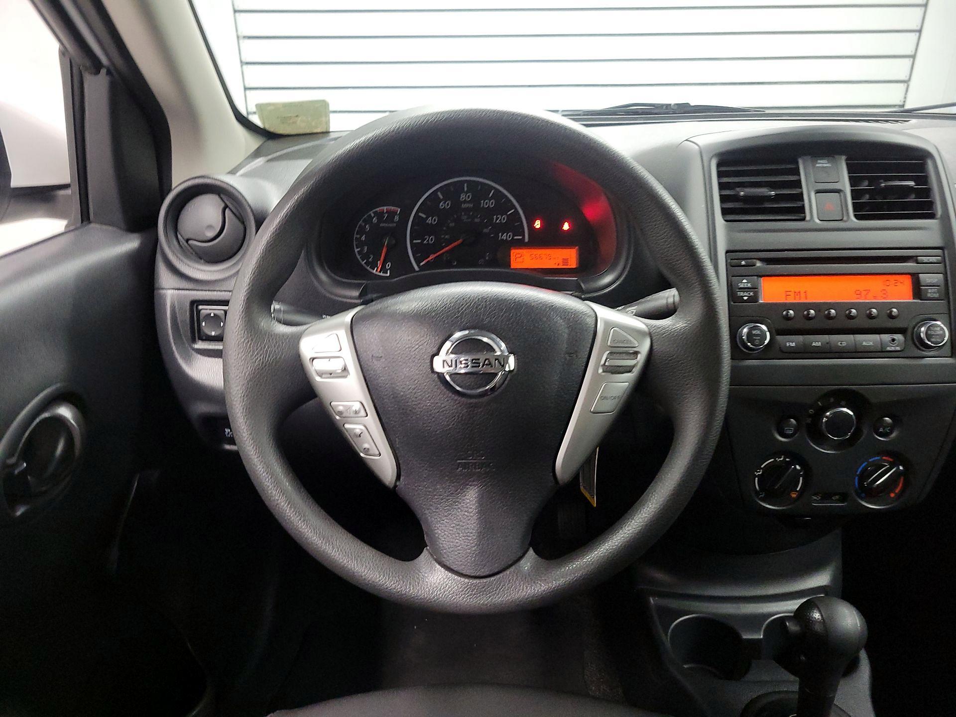 Thumbnail: 2016 Nissan Versa - 10