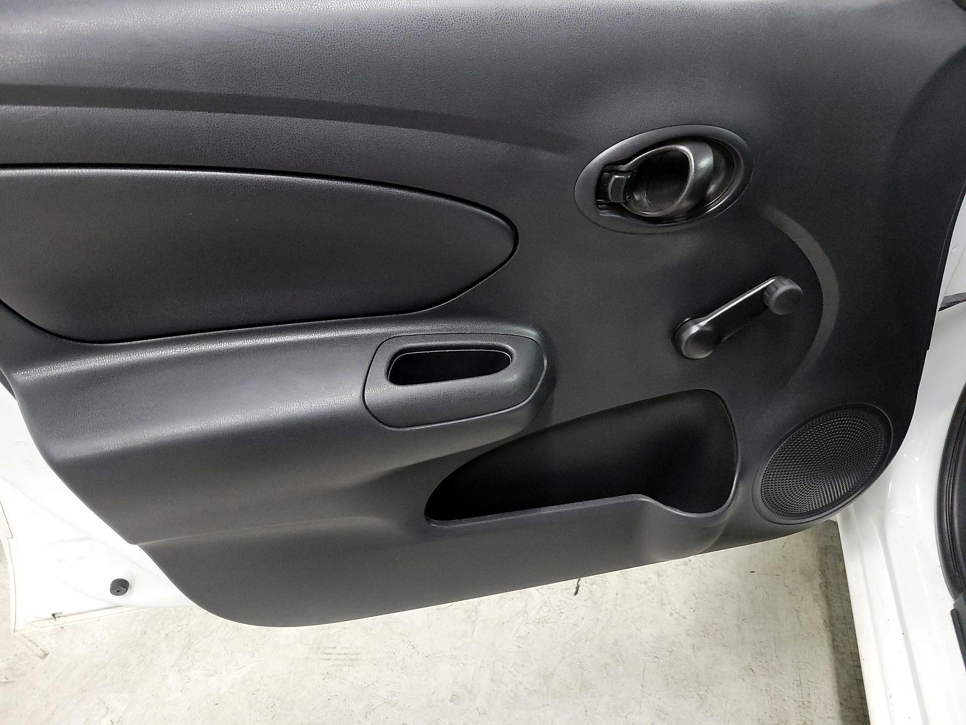Thumbnail: 2016 Nissan Versa - 12