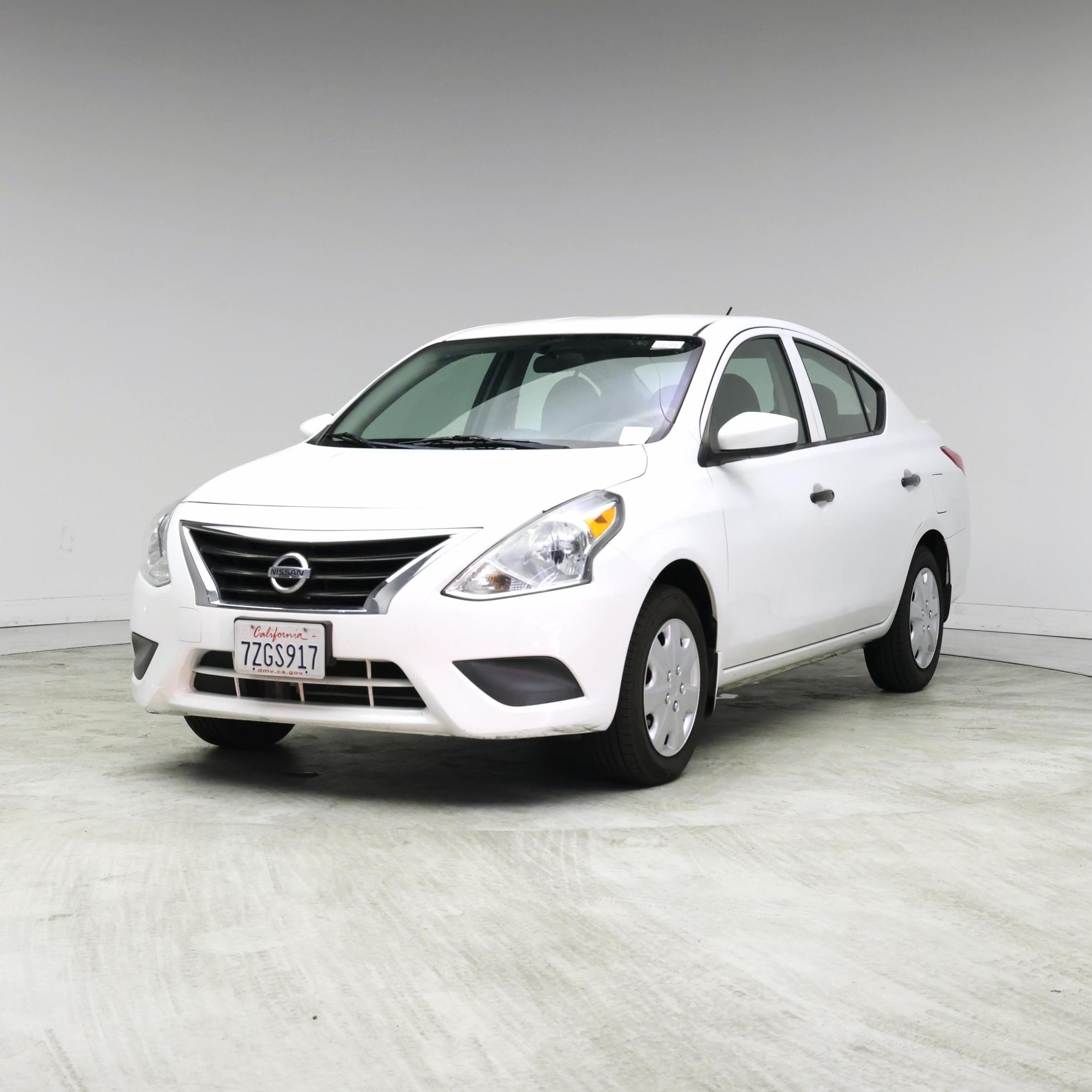Thumbnail: 2016 Nissan Versa - 4