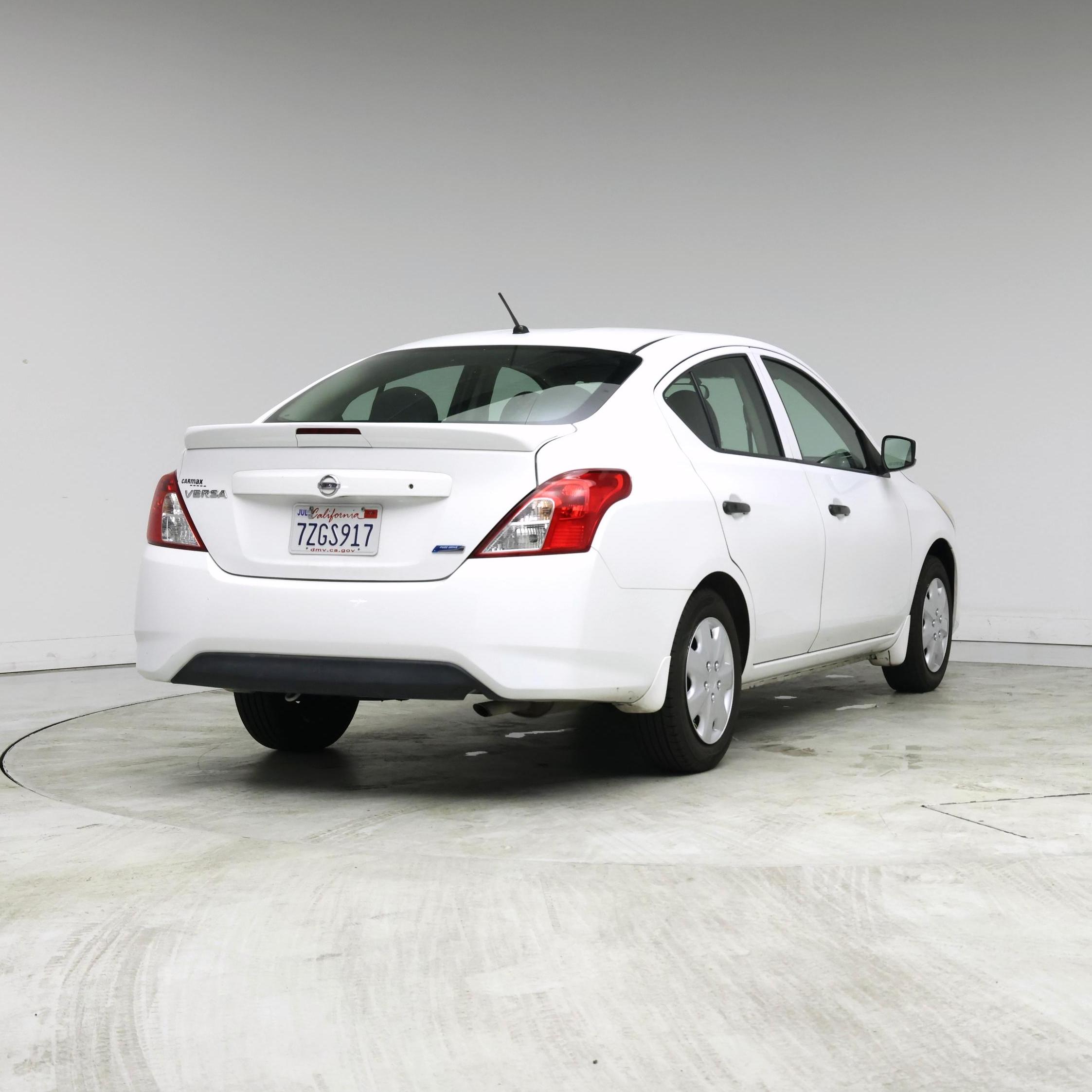Thumbnail: 2016 Nissan Versa - 8