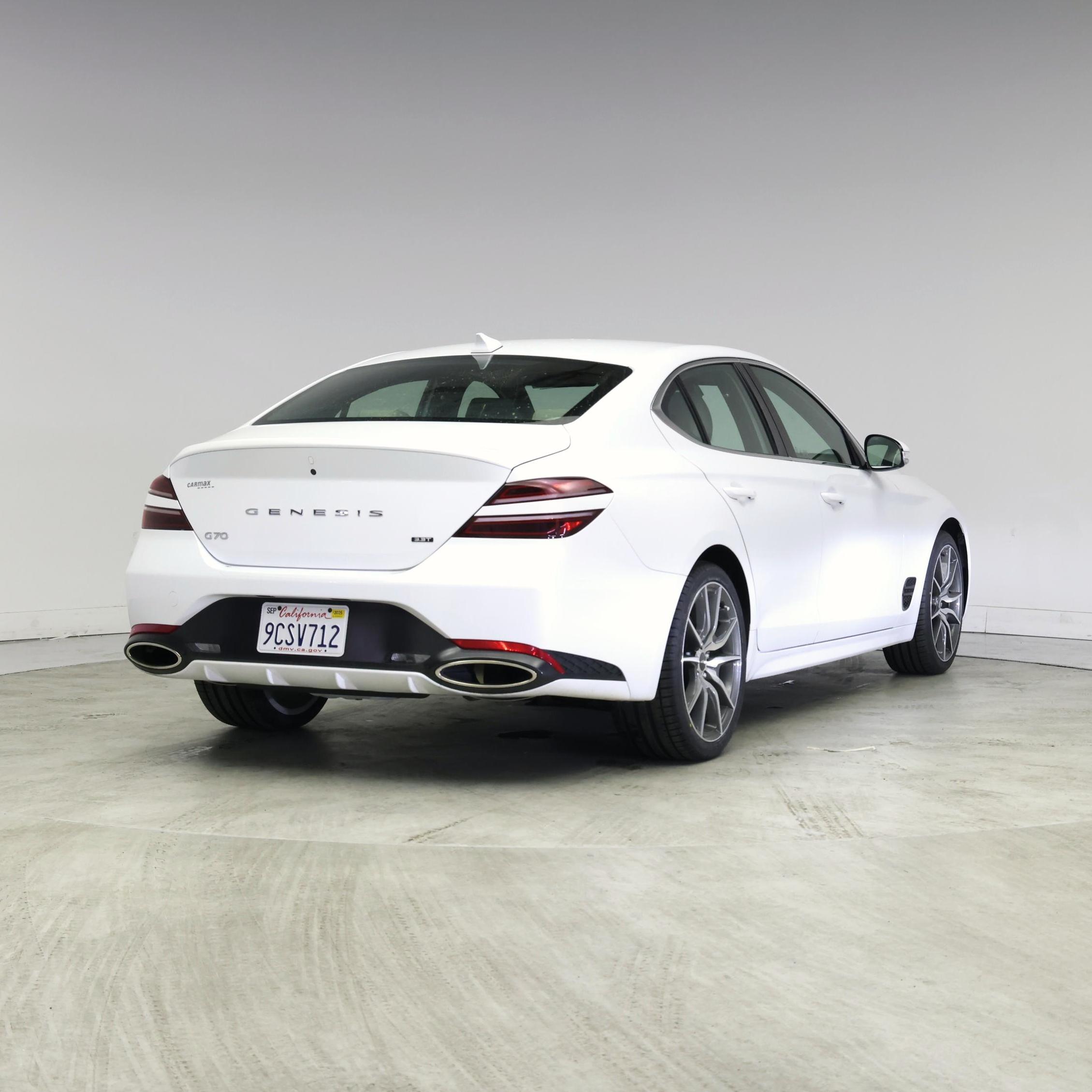 Thumbnail: 2023 Genesis G70 - 8