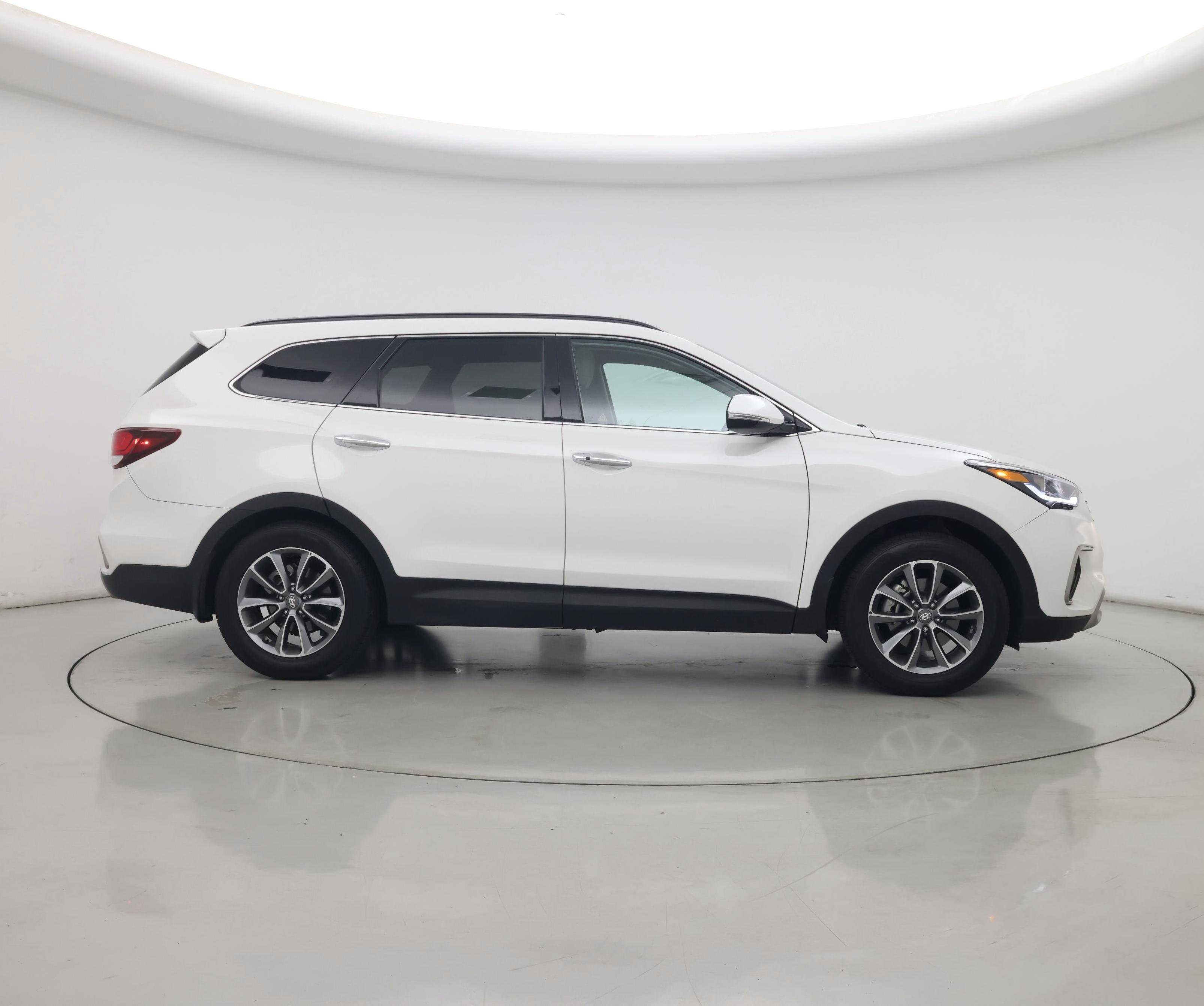 Thumbnail: 2019 Hyundai Santa Fe - 7