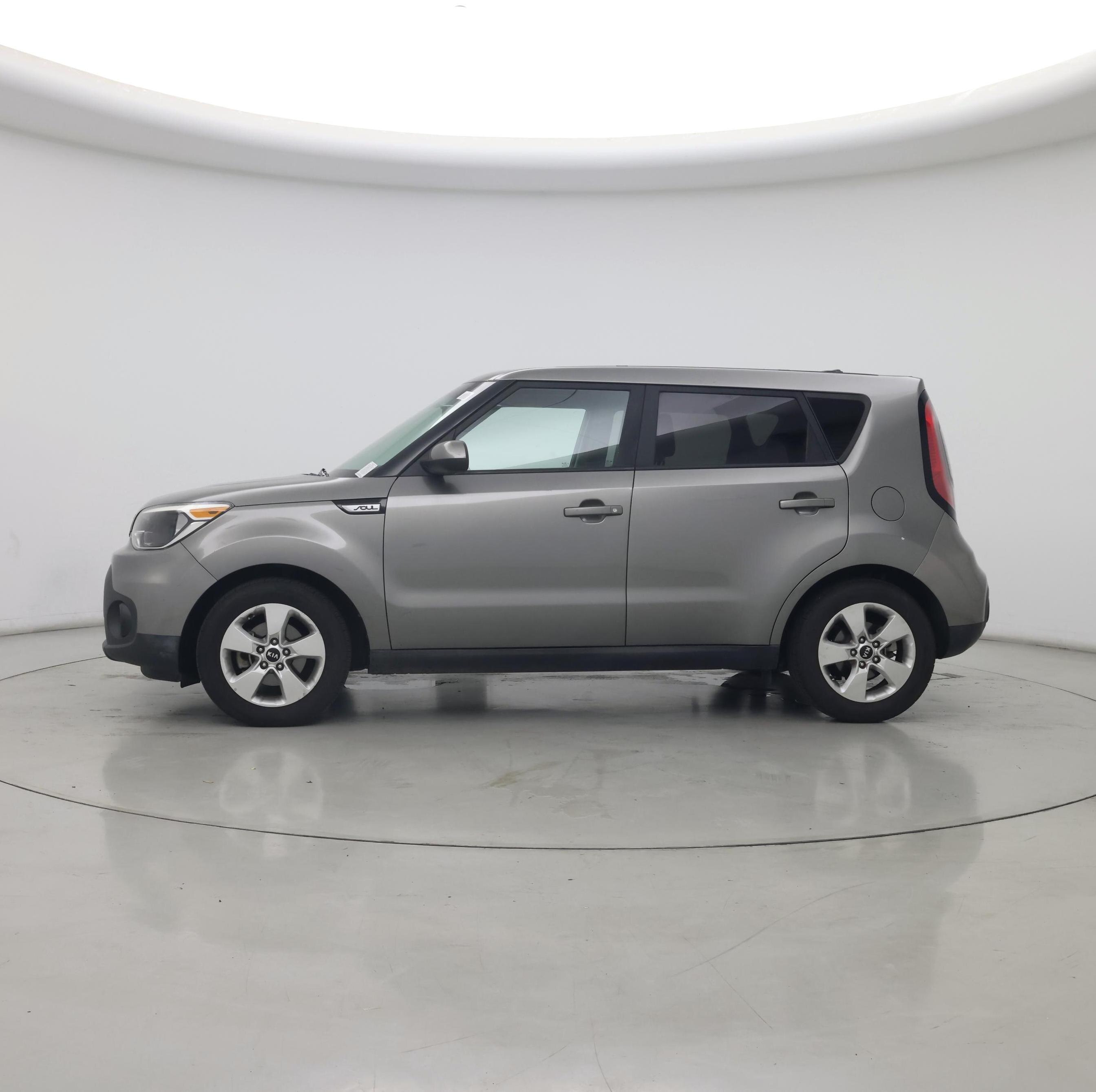 Thumbnail: 2017 Kia Soul - 3