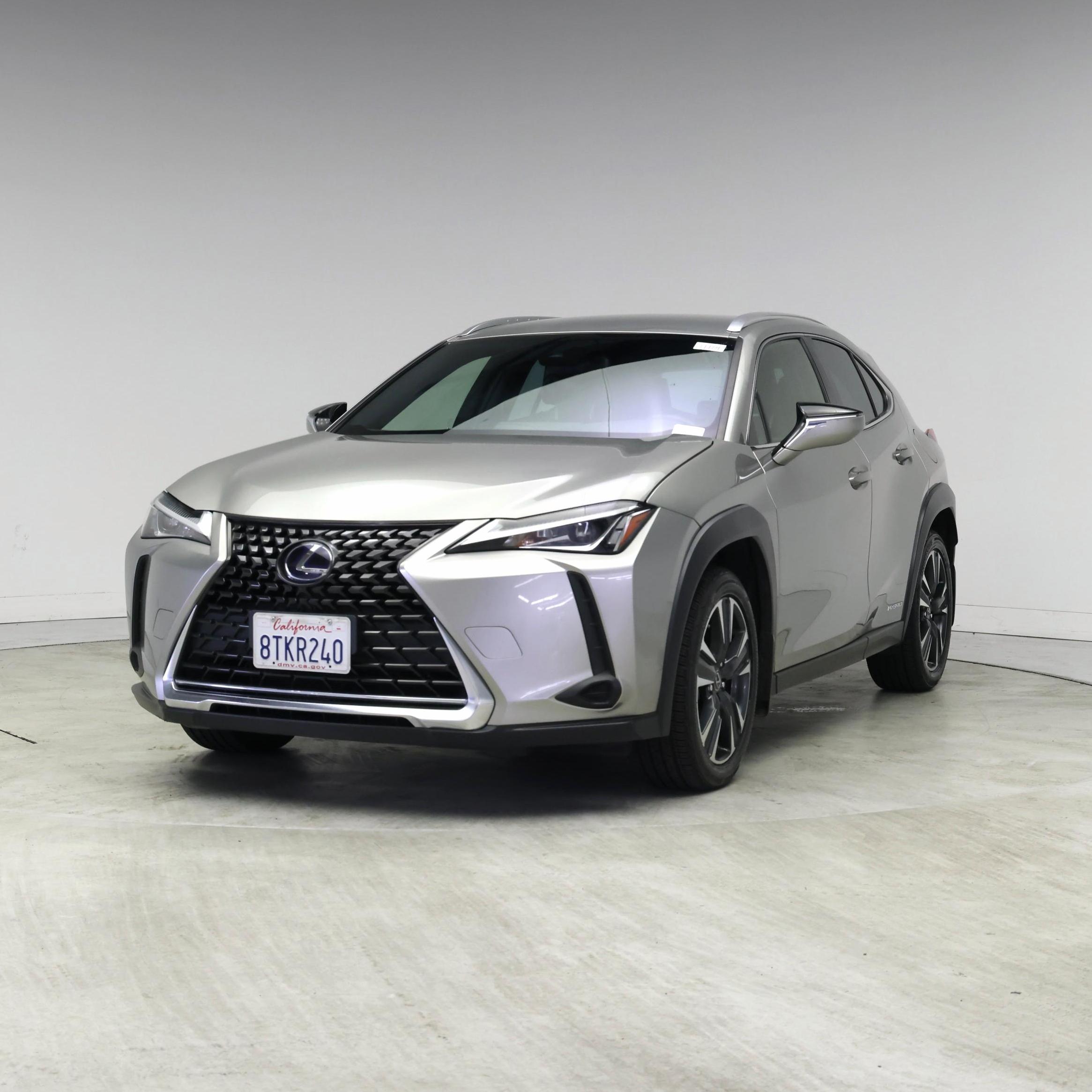 Thumbnail: 2020 Lexus UX - 4