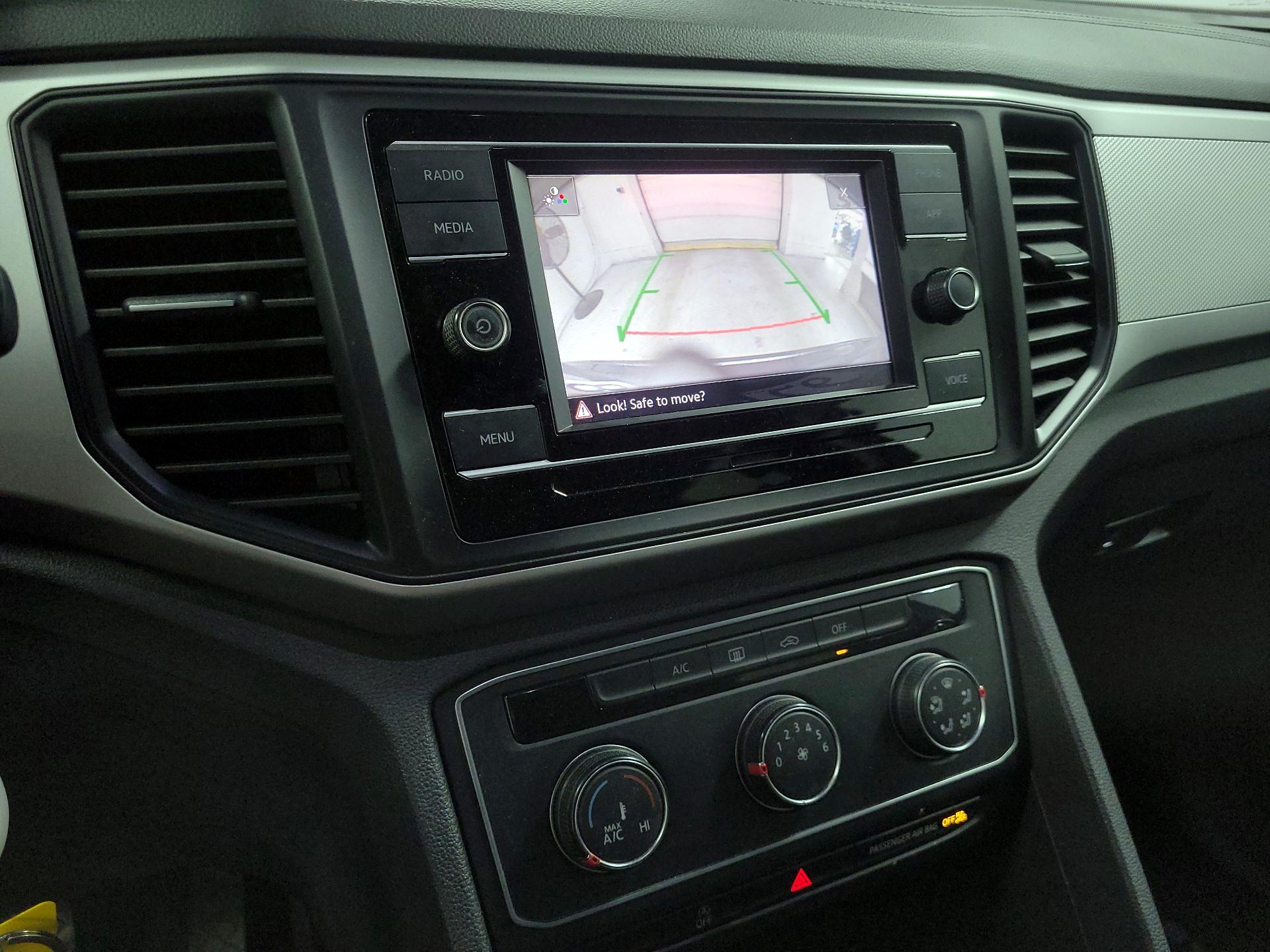 Thumbnail: 2021 Volkswagen Atlas - 14