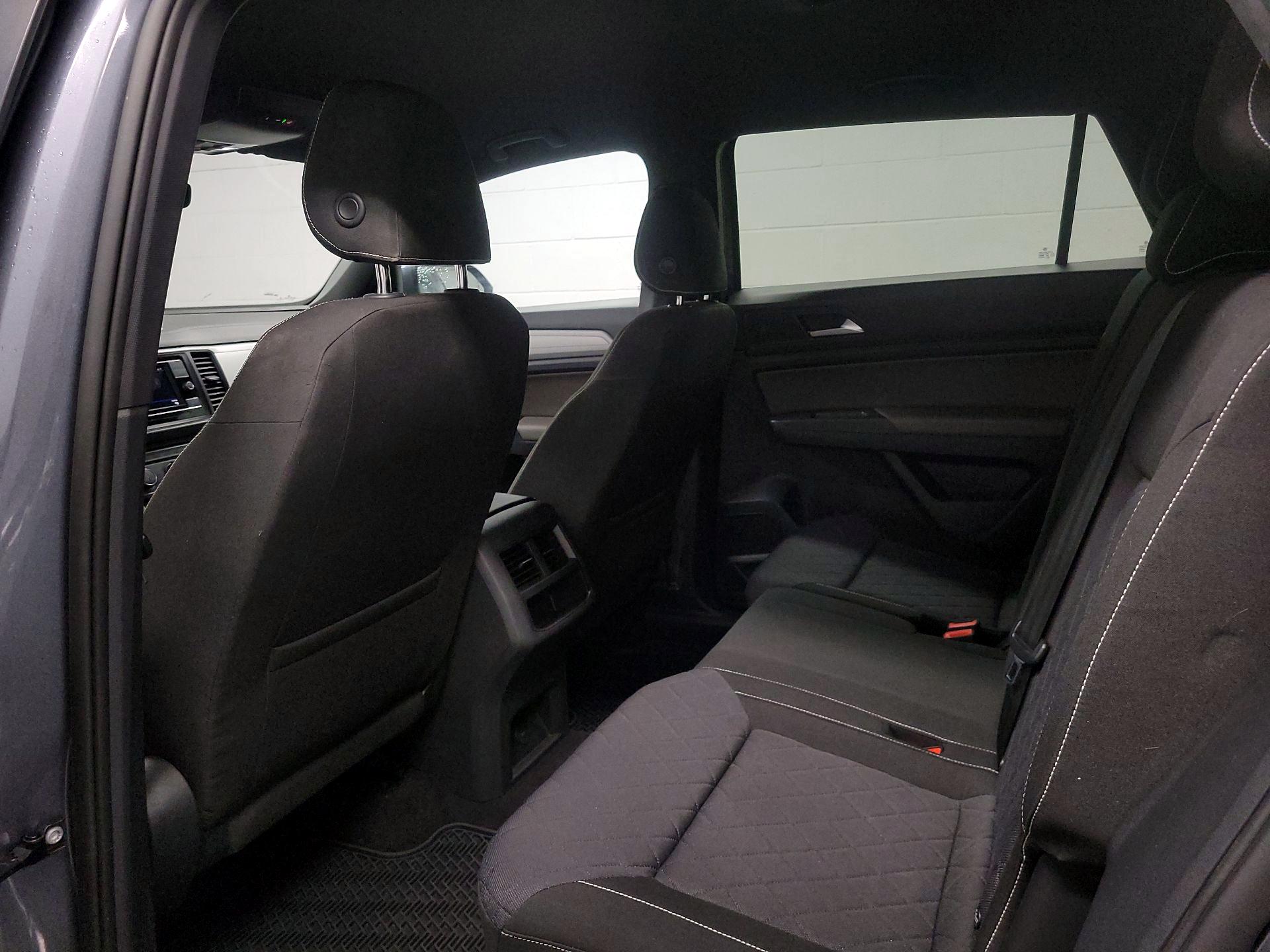 Thumbnail: 2021 Volkswagen Atlas - 18