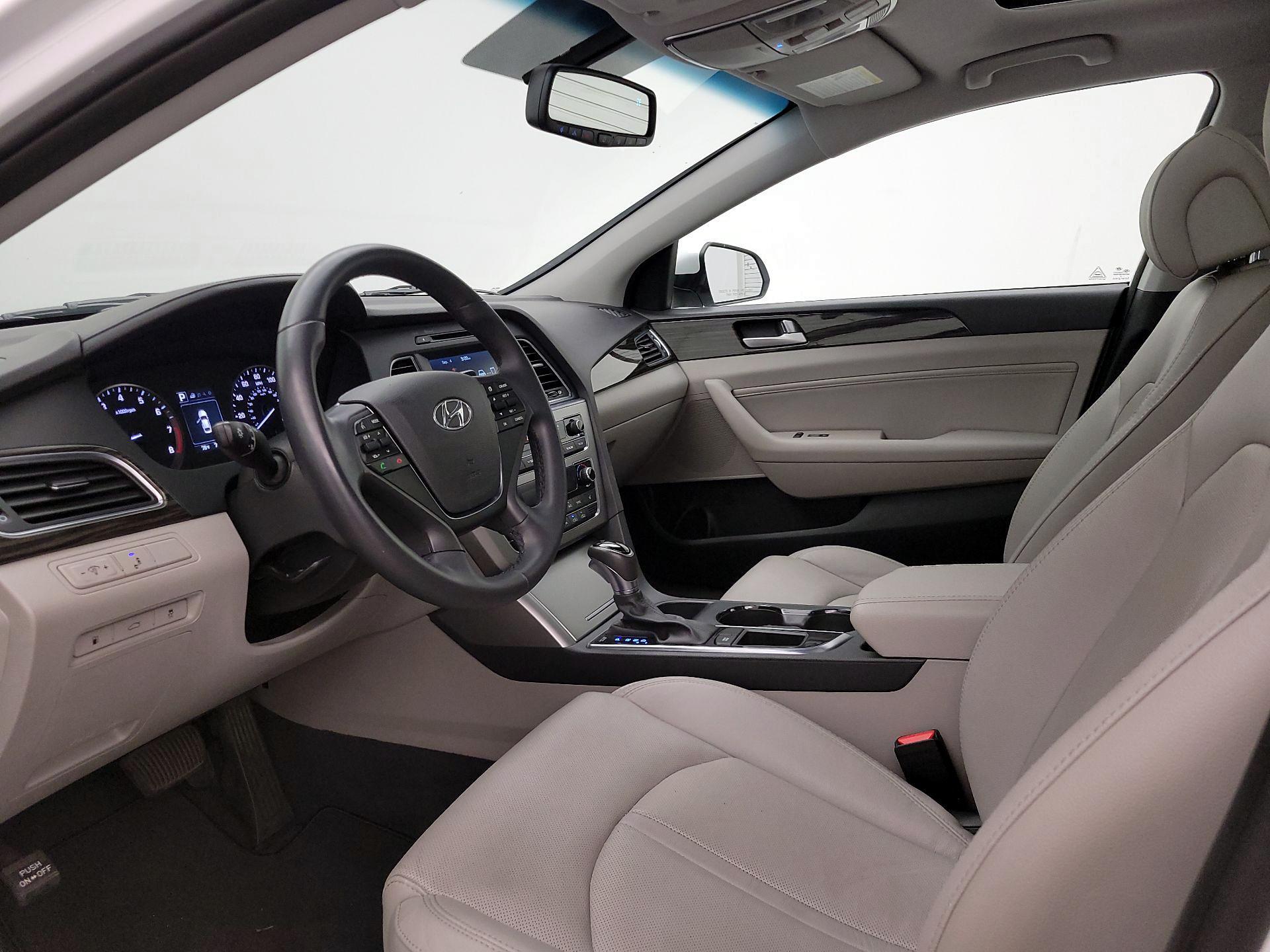 Thumbnail: 2017 Hyundai Sonata - 11