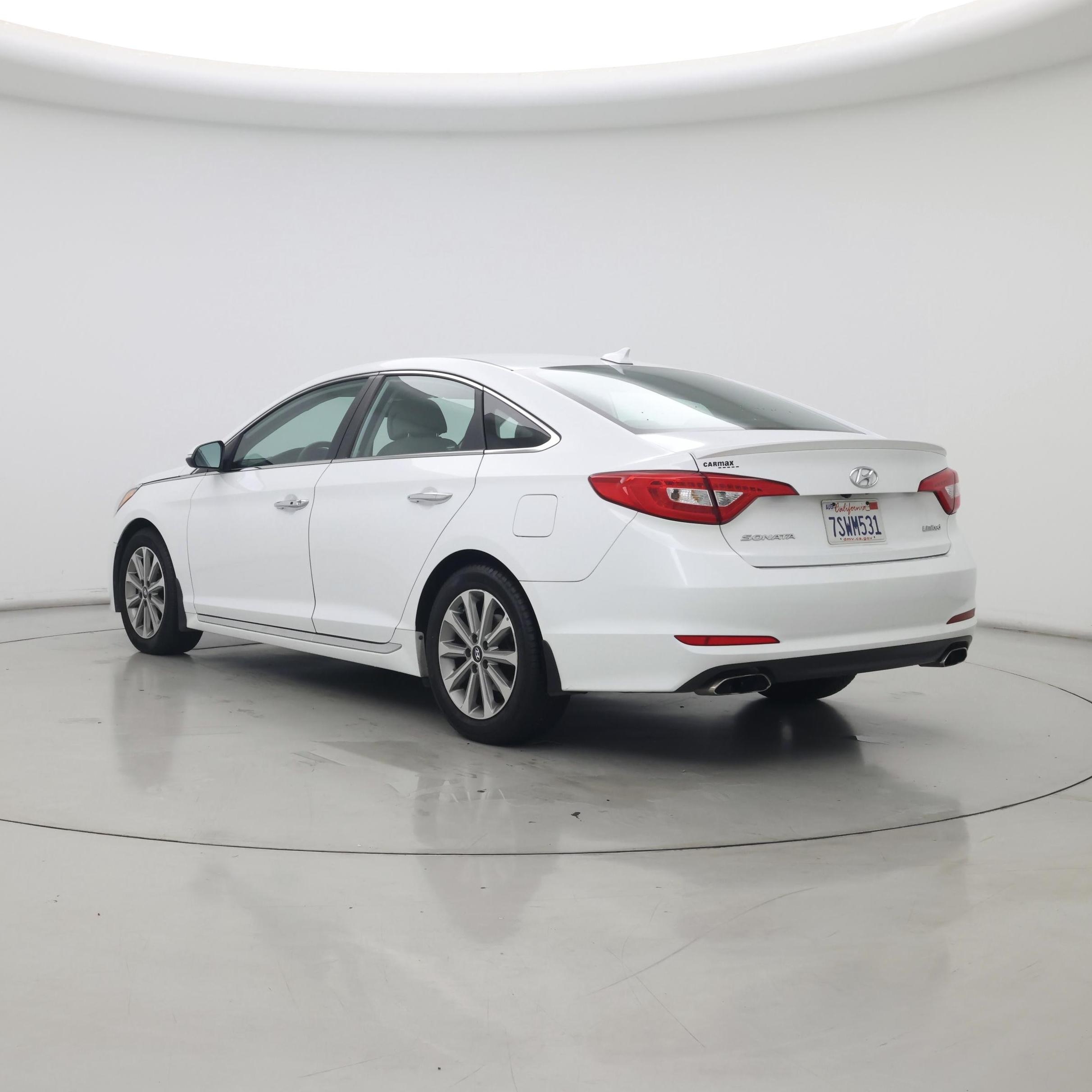 Thumbnail: 2017 Hyundai Sonata - 2