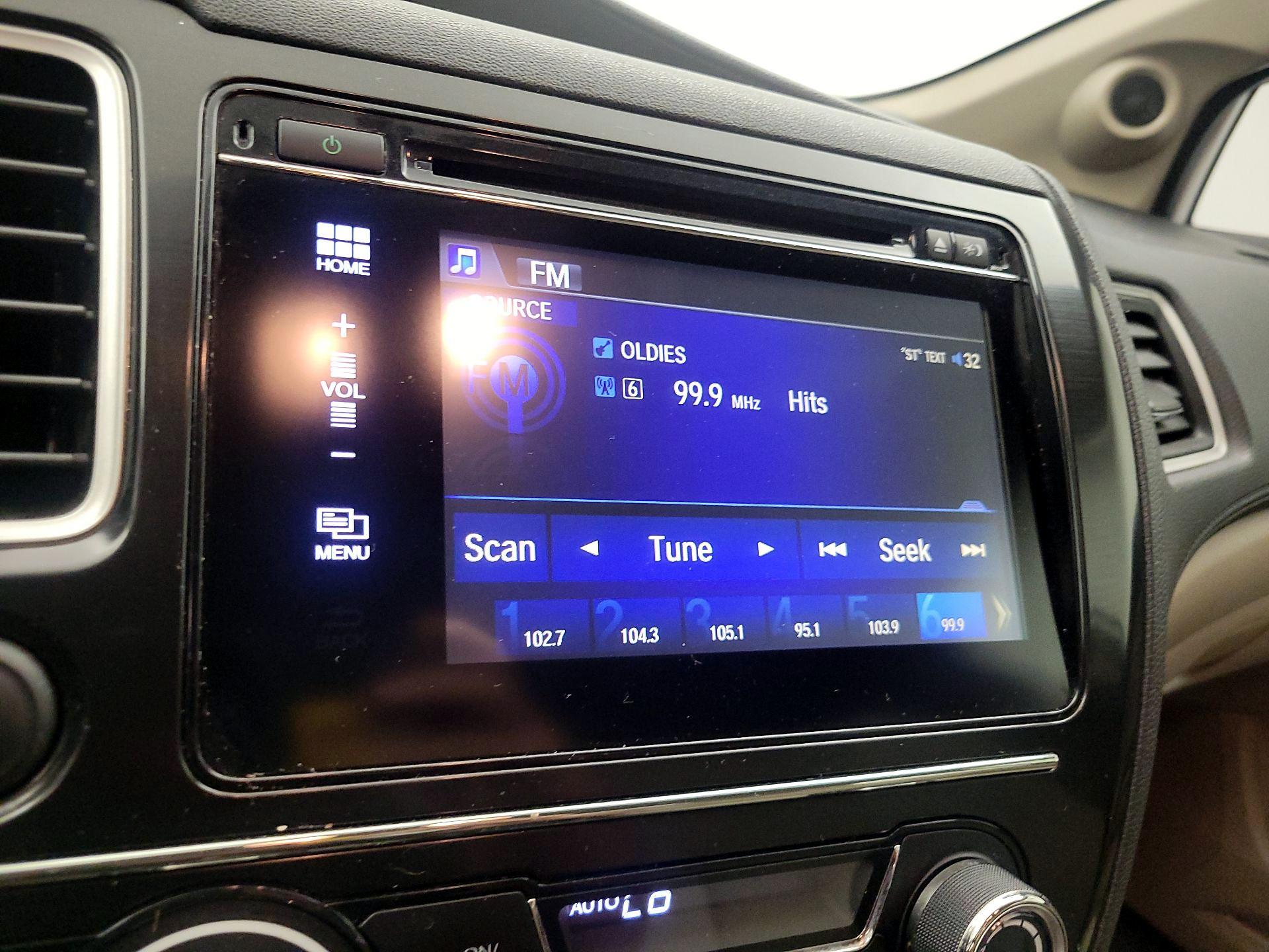 Thumbnail: 2015 Honda Civic - 15