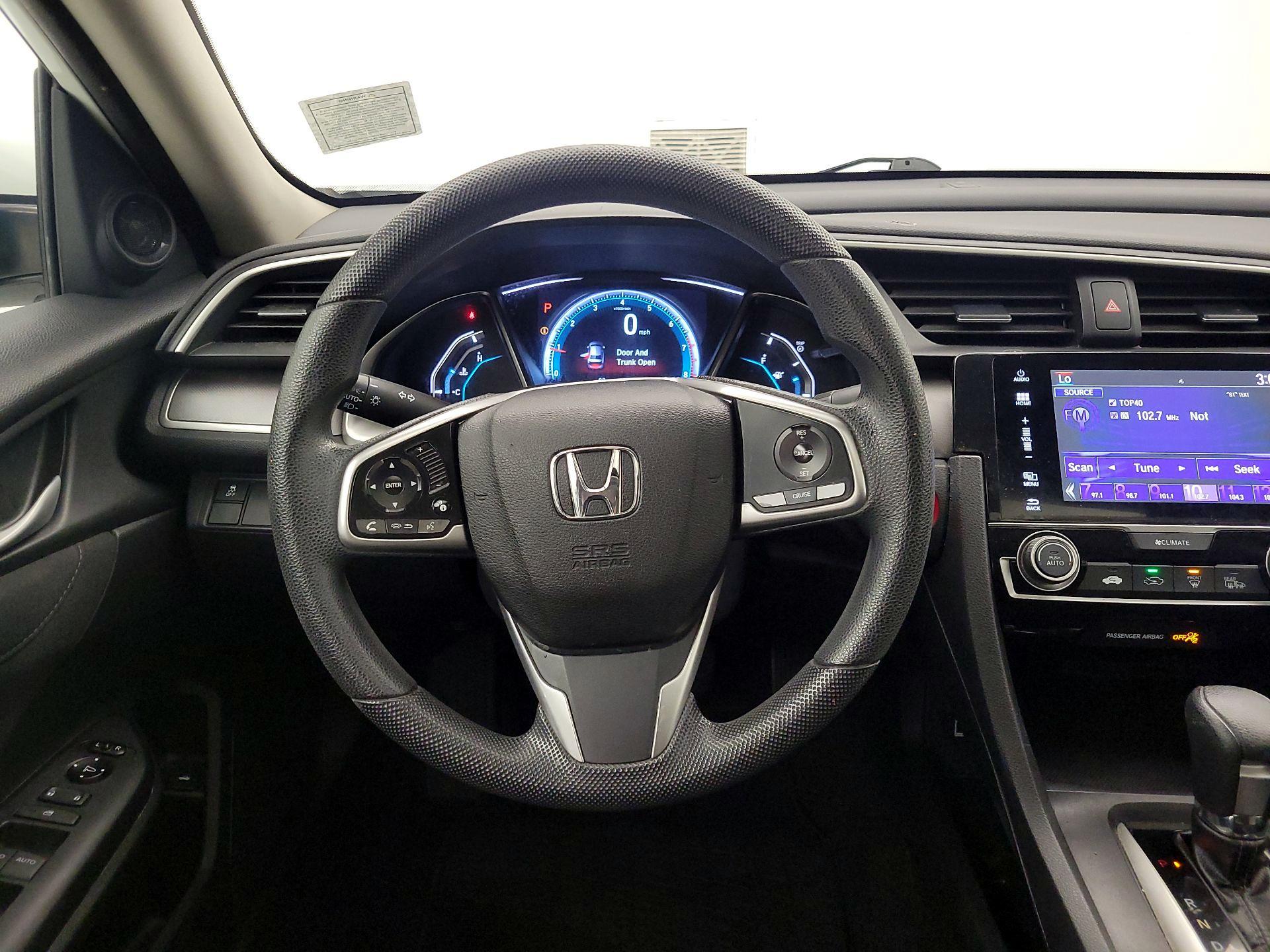 Thumbnail: 2016 Honda Civic - 10