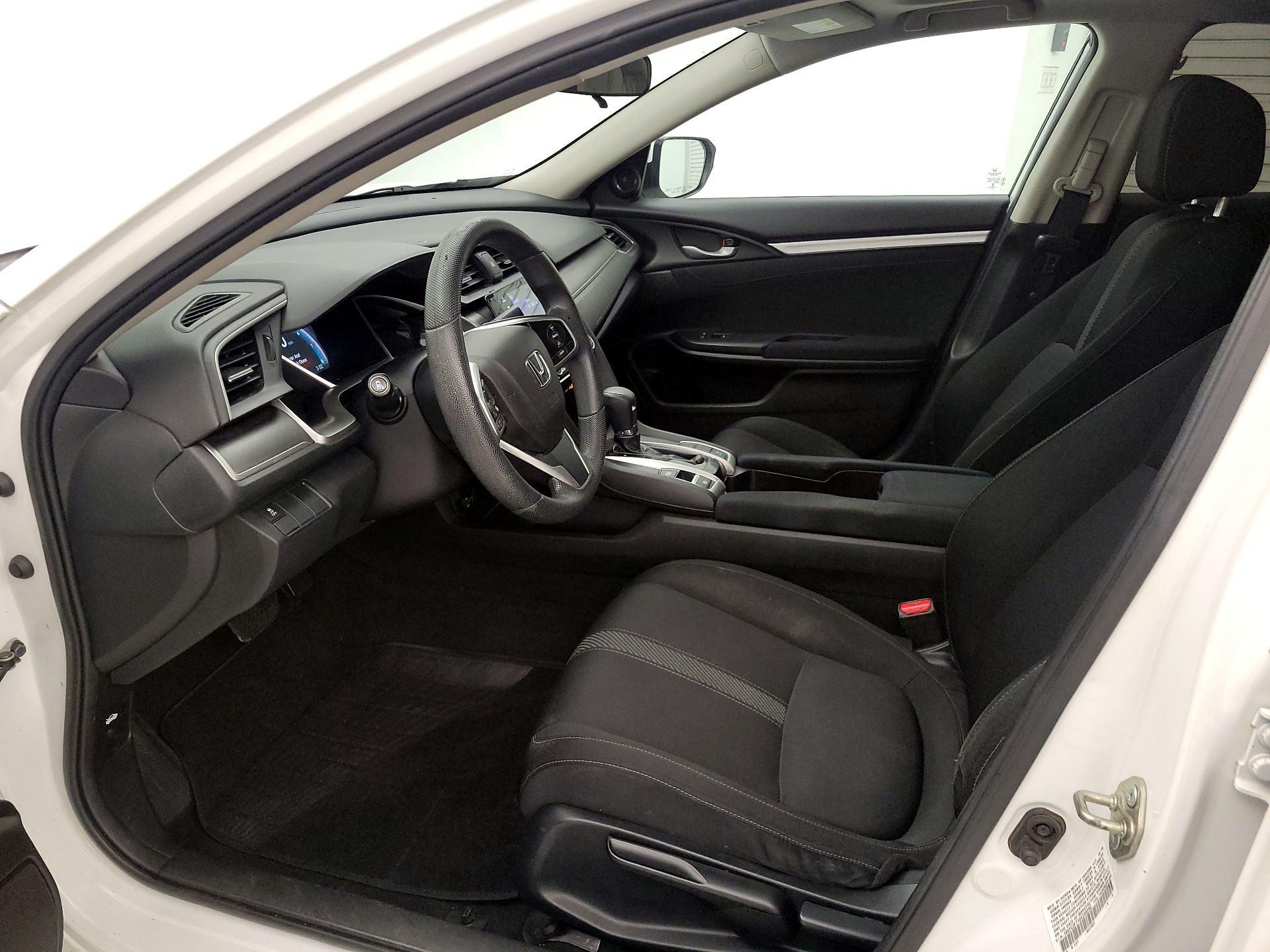 Thumbnail: 2016 Honda Civic - 11