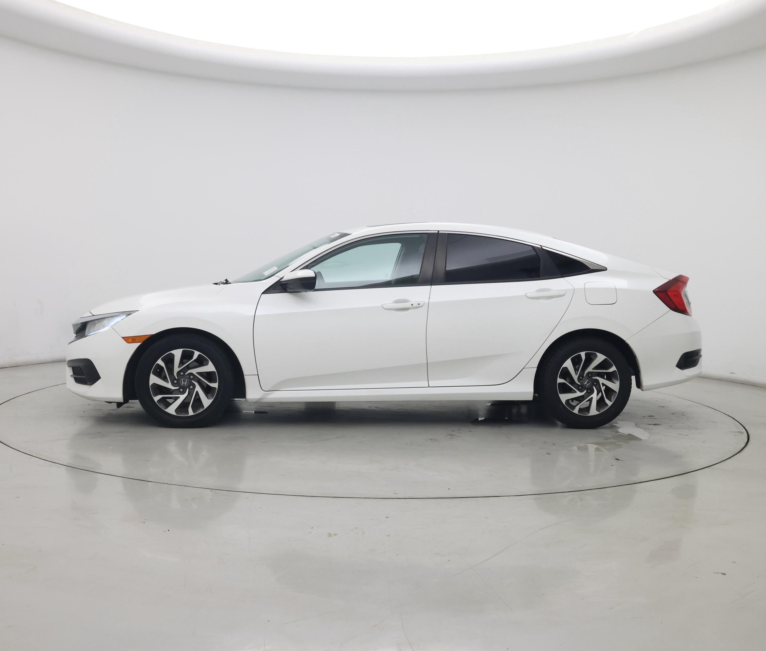 Thumbnail: 2016 Honda Civic - 3